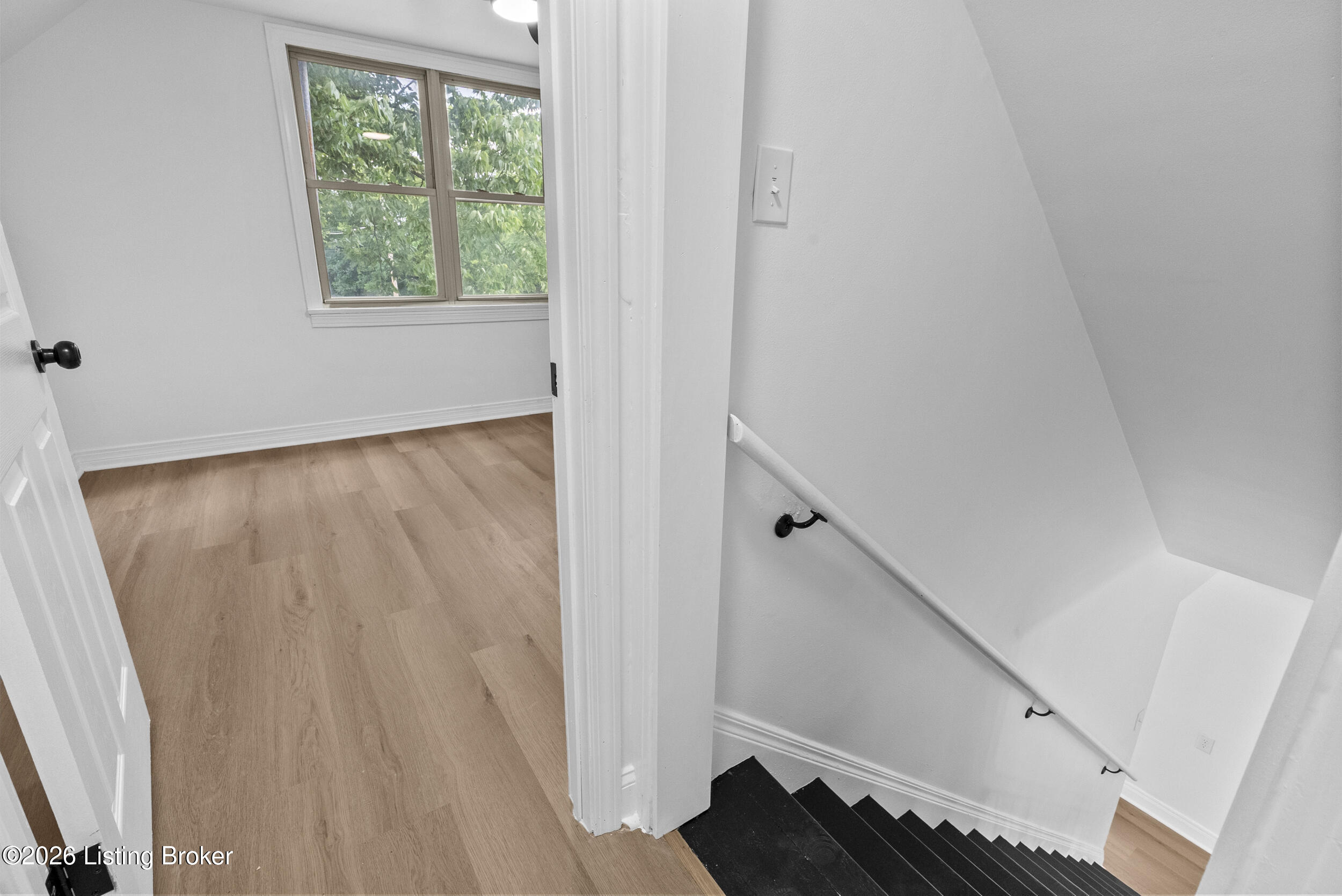 3803 Kahlert Ave Property Photo 35