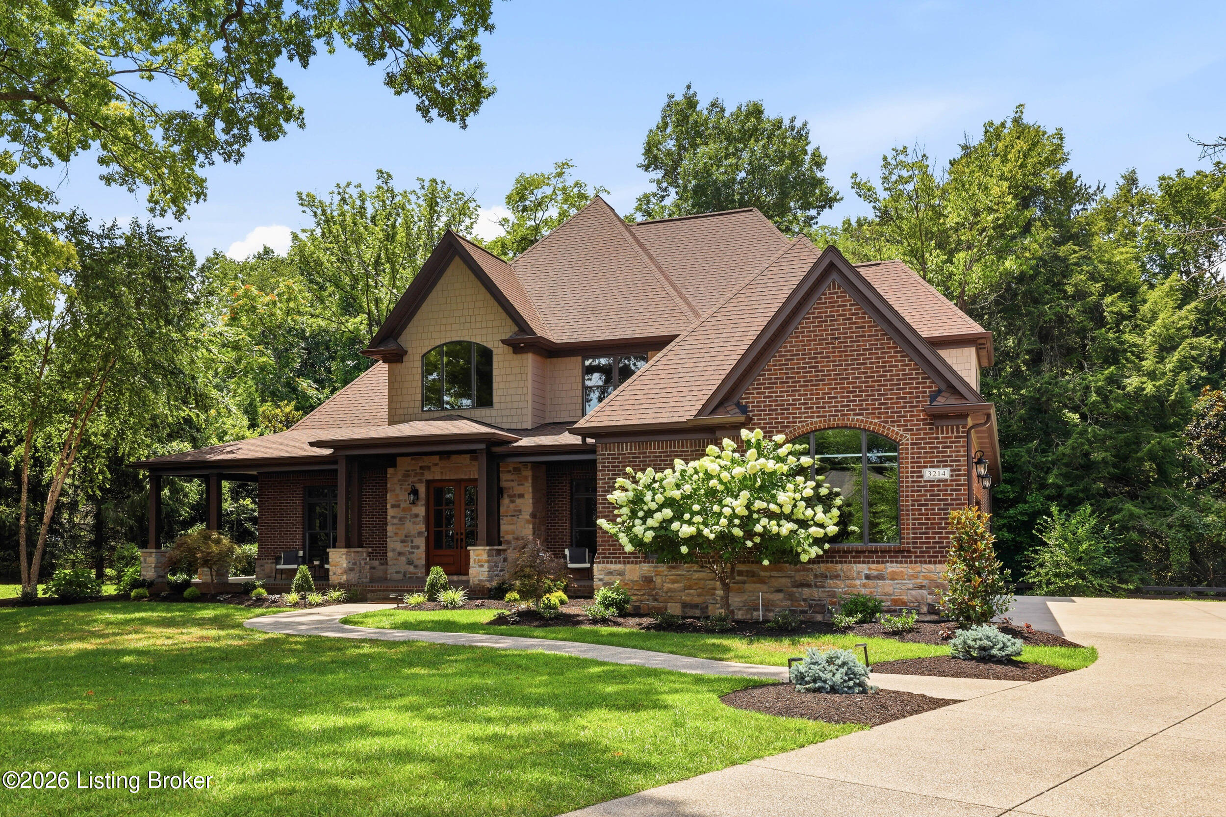 3214 Falls Park Pl Property Photo 5