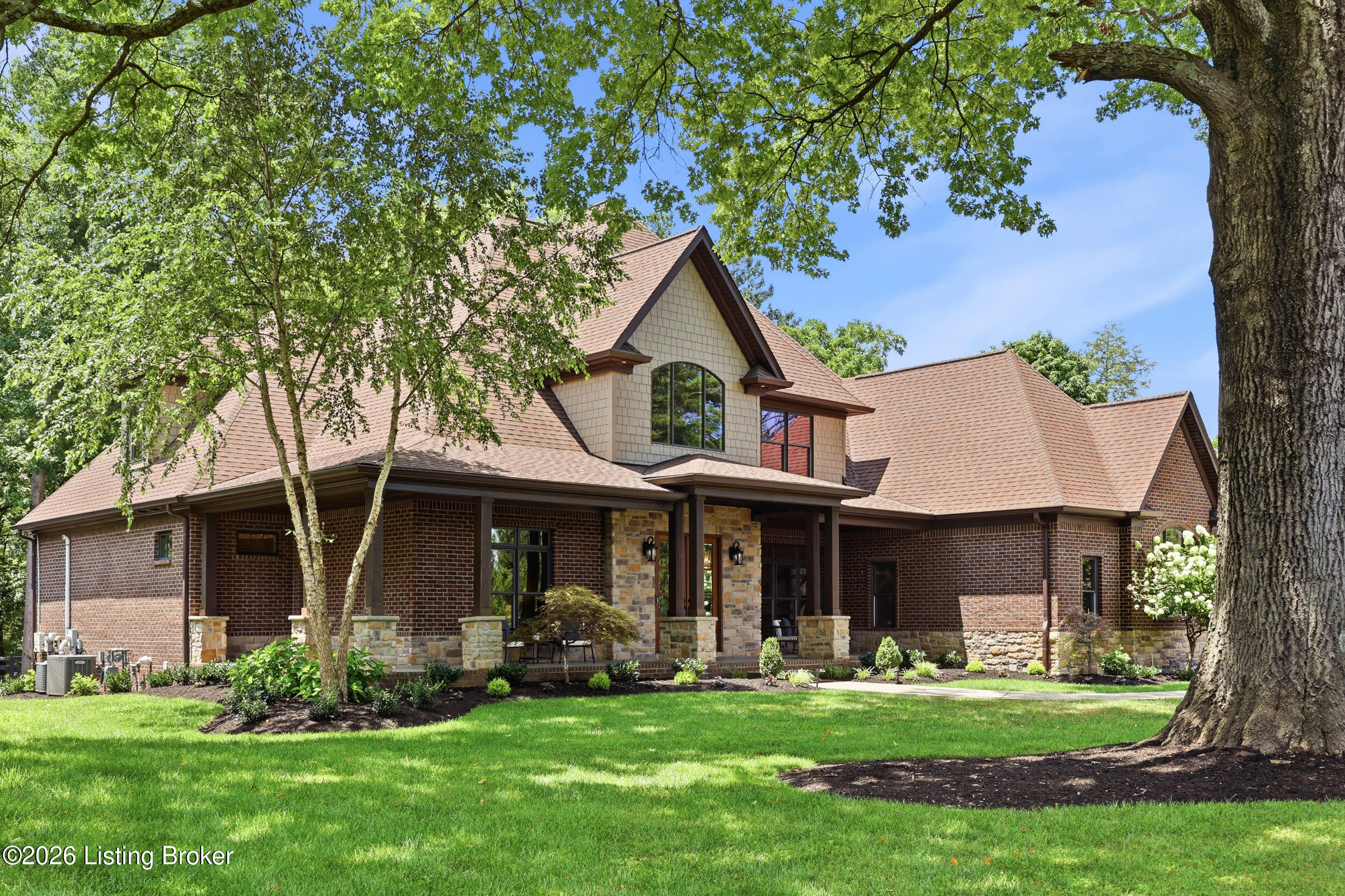 3214 Falls Park Pl Property Photo 6