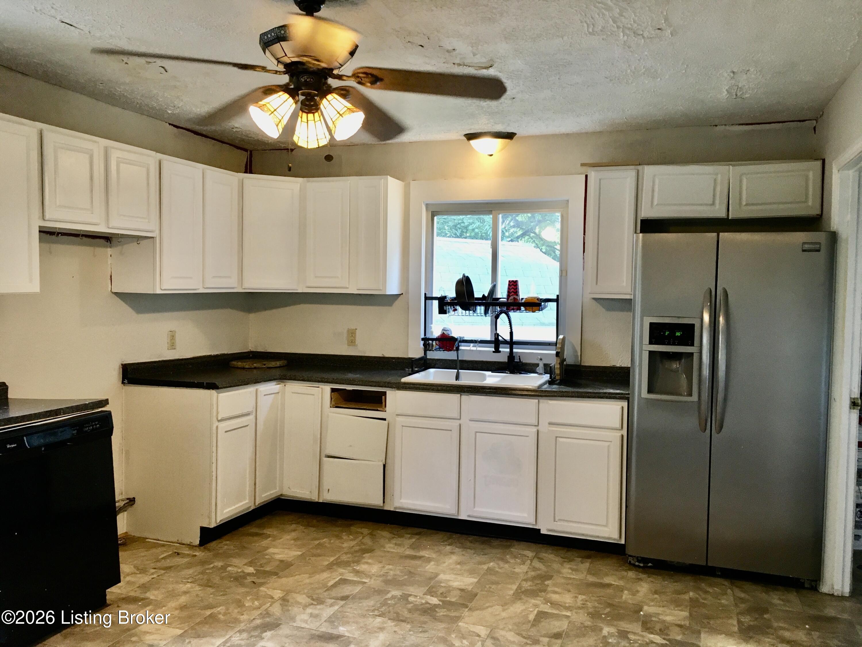 5111 Terry Rd Property Photo 5