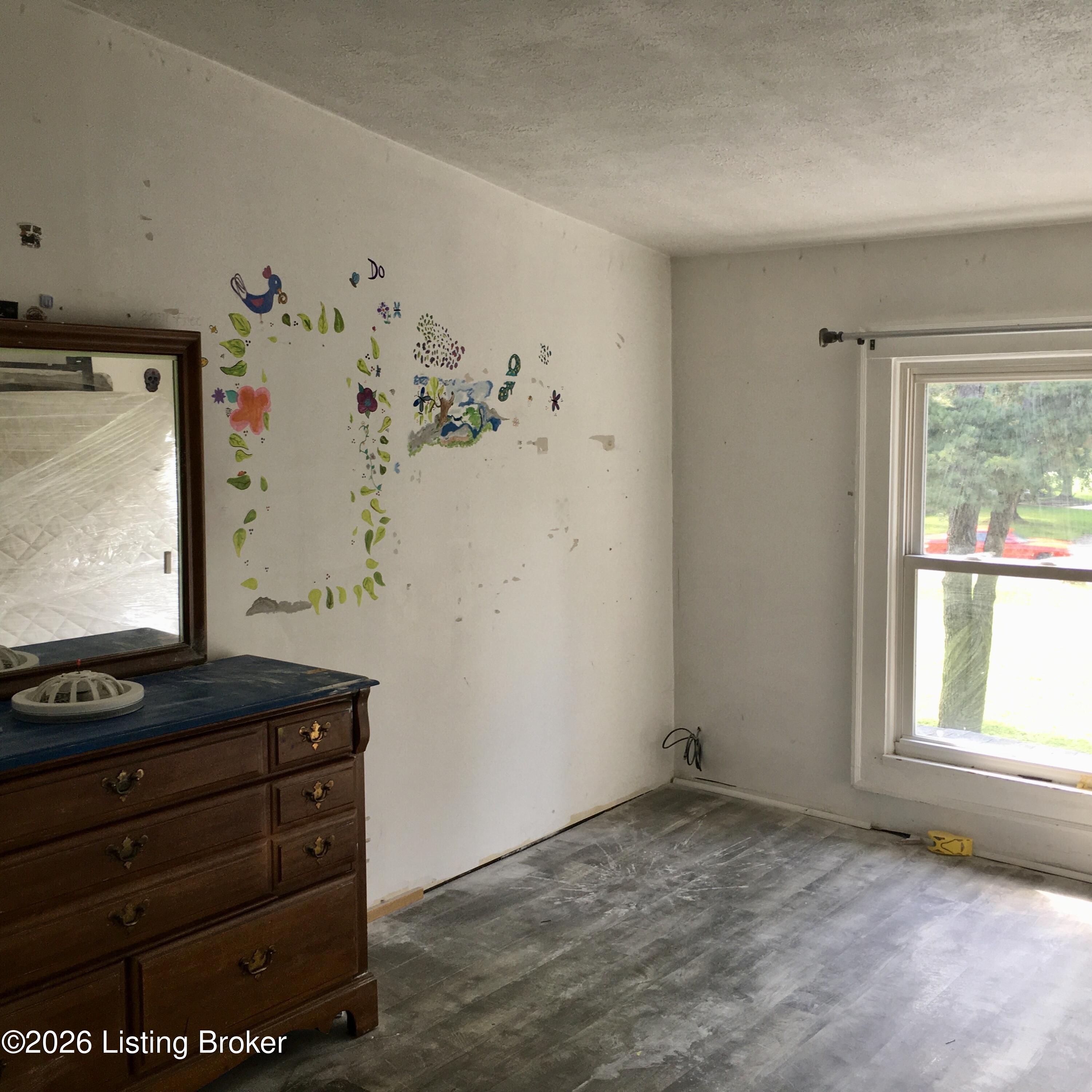 5111 Terry Rd Property Photo 8