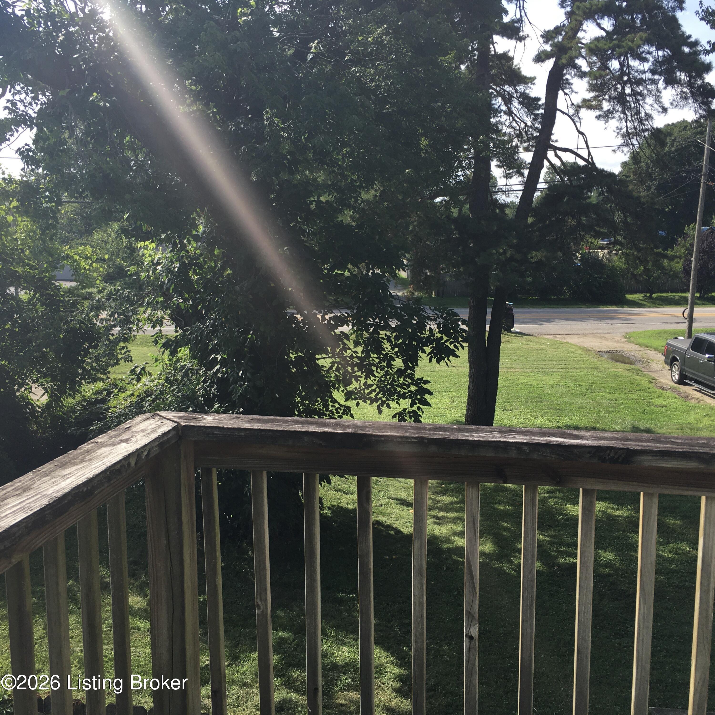 5111 Terry Rd Property Photo 13