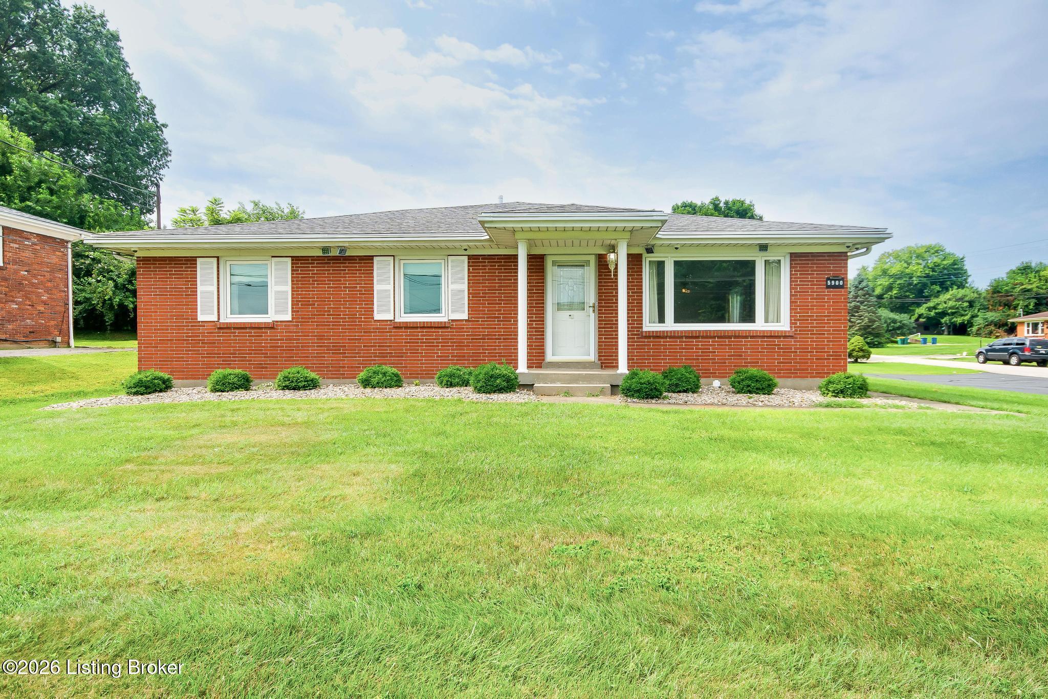 5900 Outer Loop Property Photo 3
