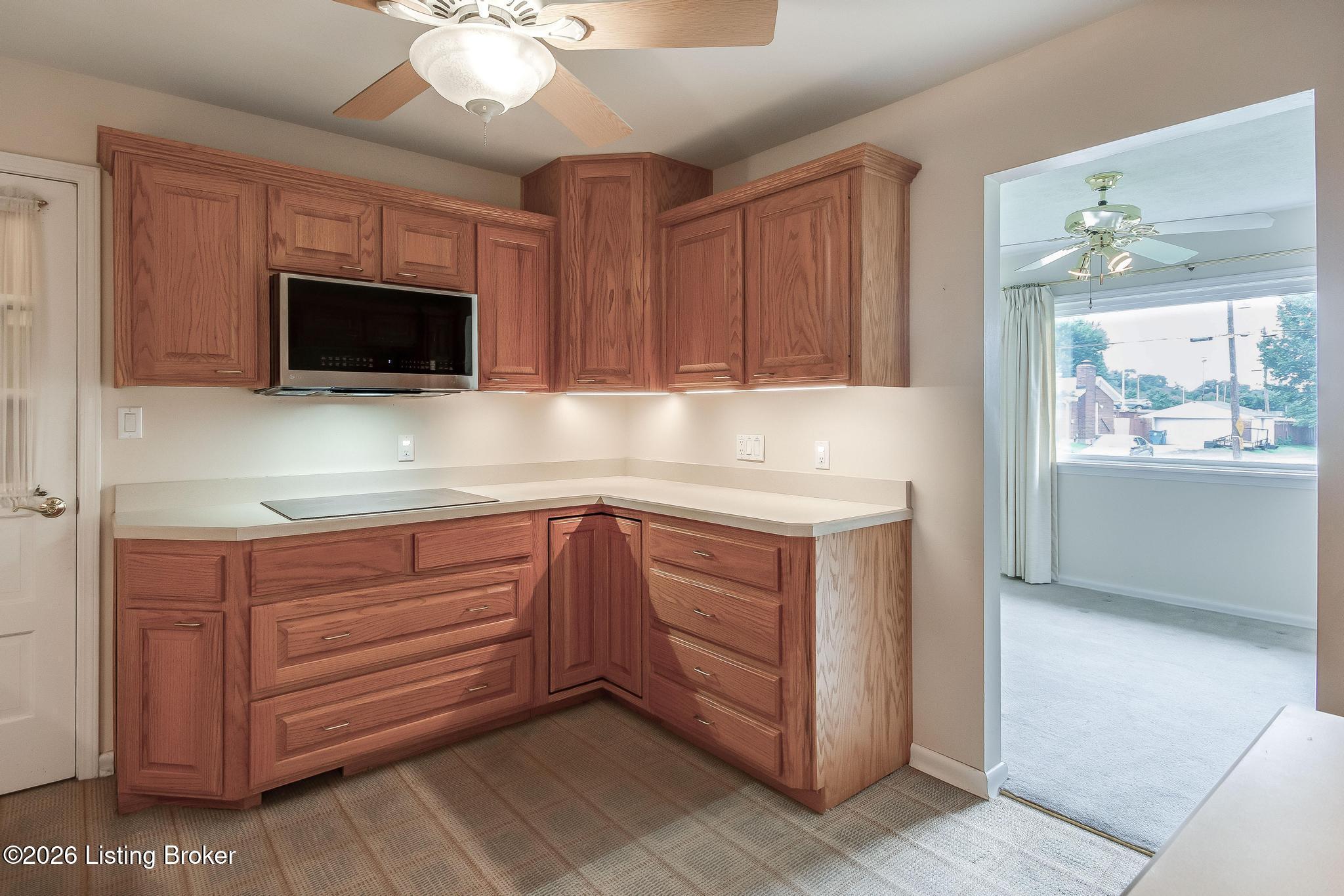 5900 Outer Loop Property Photo 23