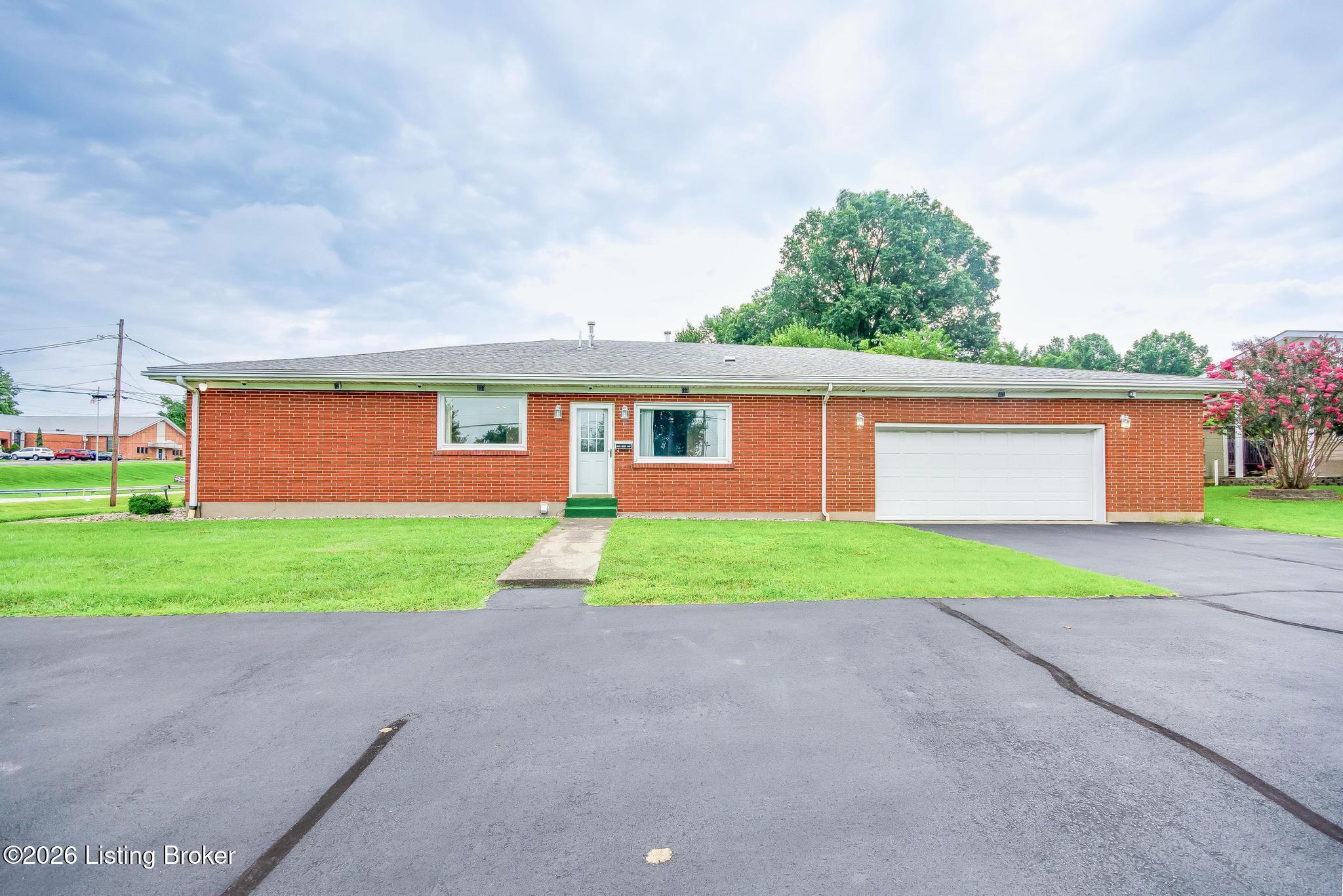 5900 Outer Loop Property Photo 67