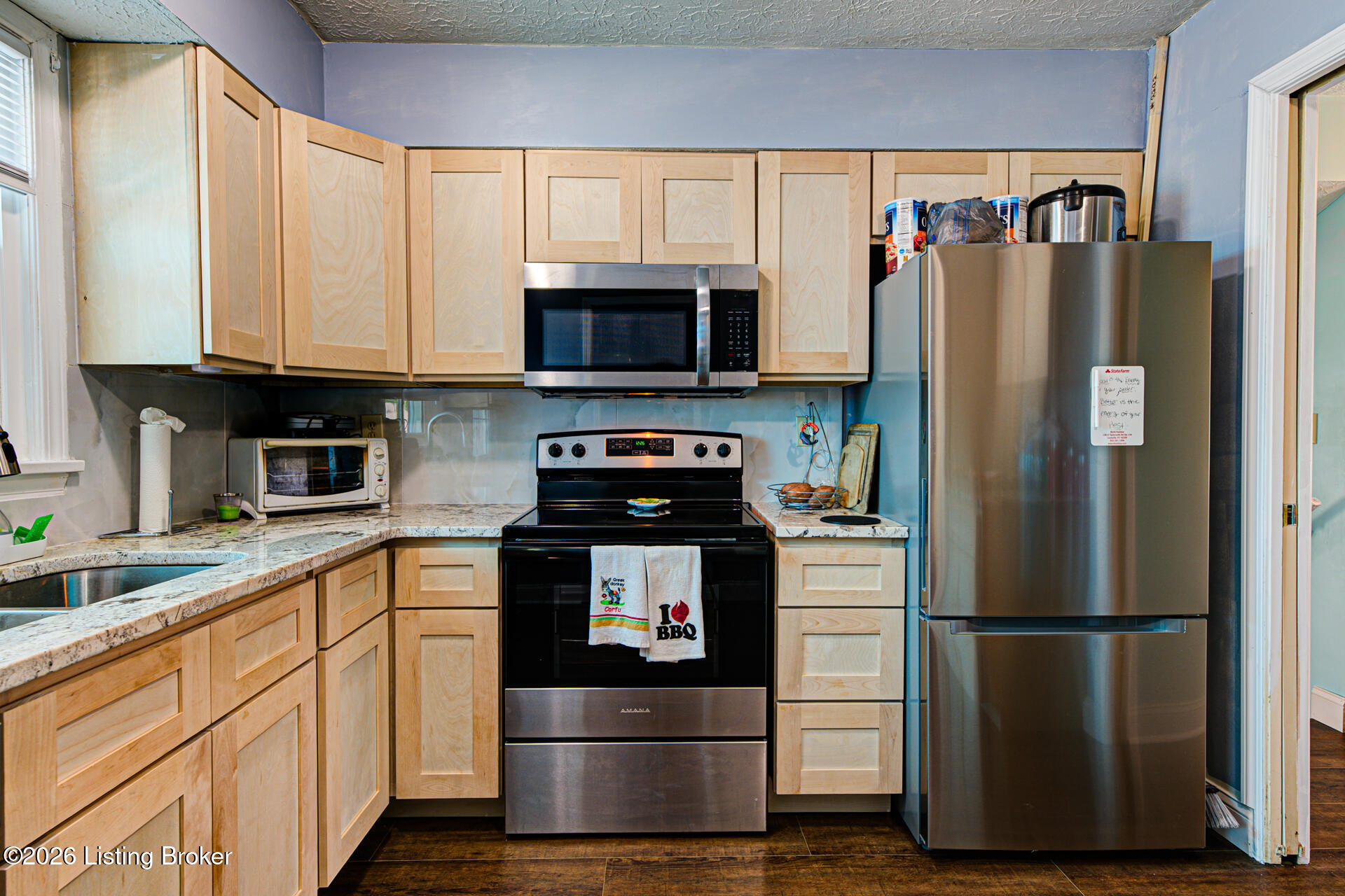 4430 Woodgate Ln Property Photo 8