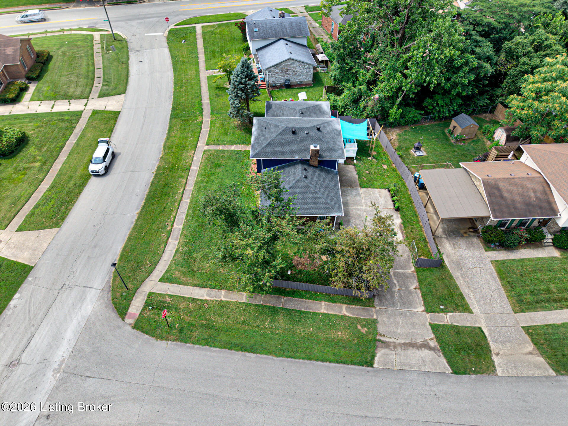 4430 Woodgate Ln Property Photo 38