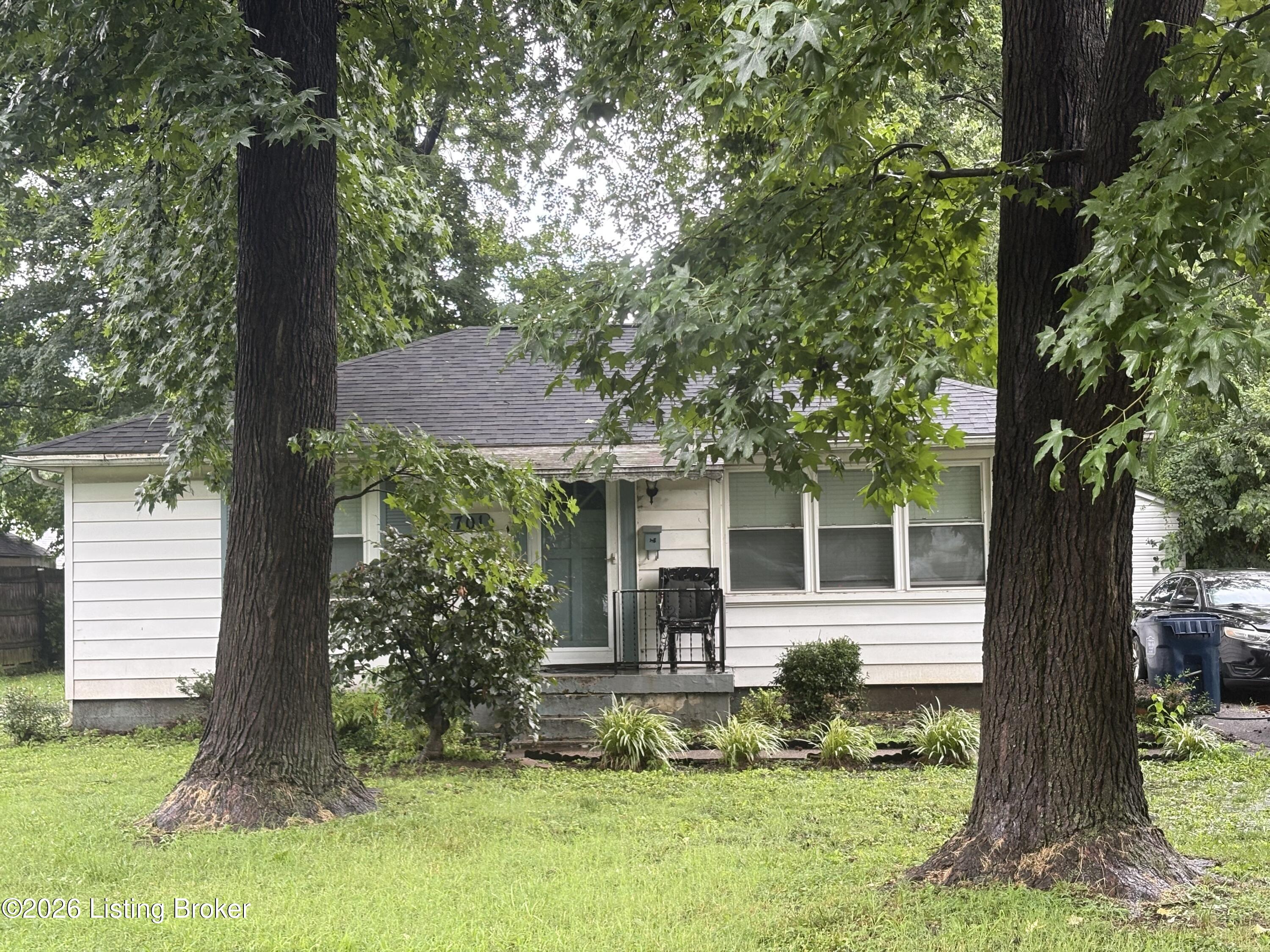 2701 Pioneer Rd Property Photo 2