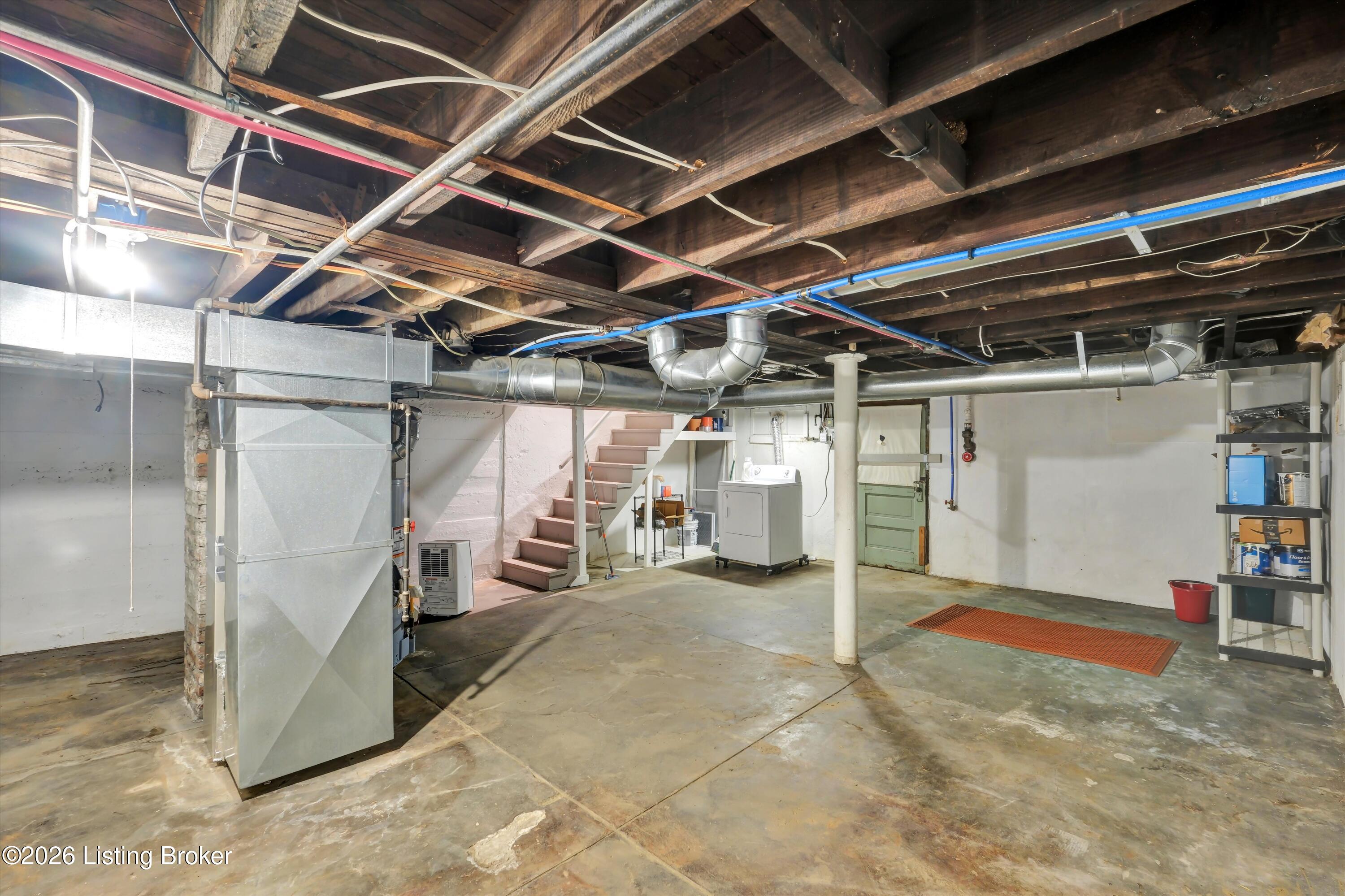 1100 Goss Ave Property Photo 28