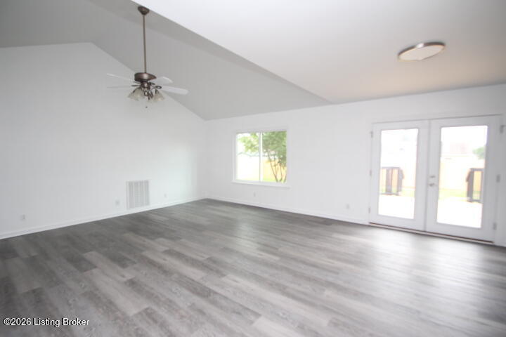 3104 Fawn Leap Dr Property Photo 11