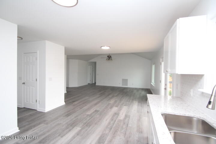 3104 Fawn Leap Dr Property Photo 17