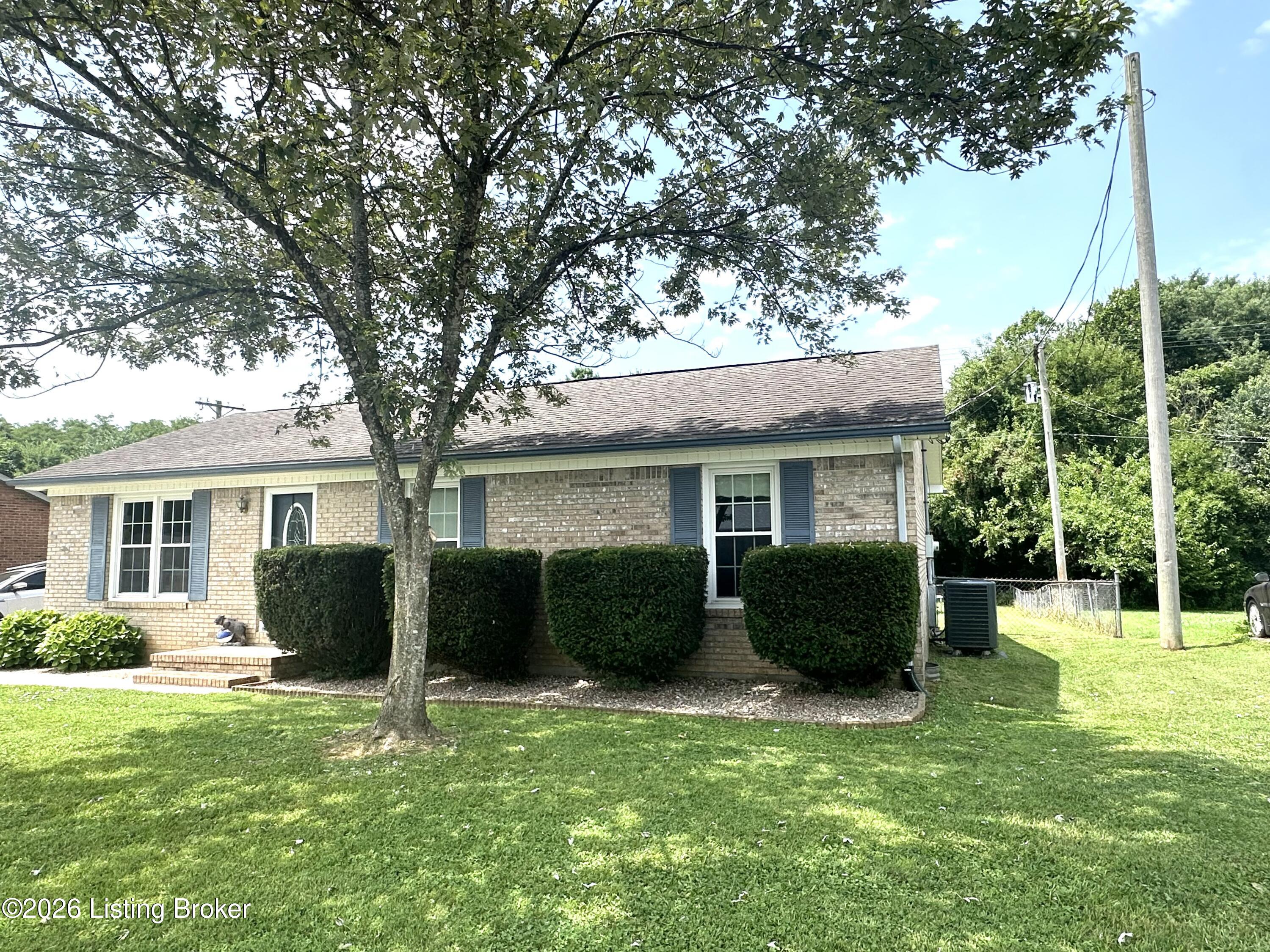 110 Pineview Dr Property Photo 16