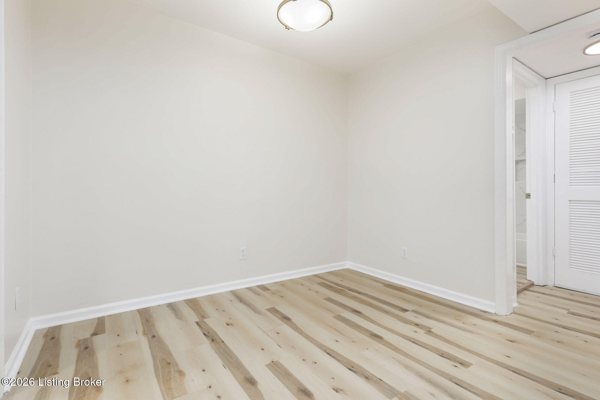 2505 Brownsboro Rd Apt B5 Property Photo 7