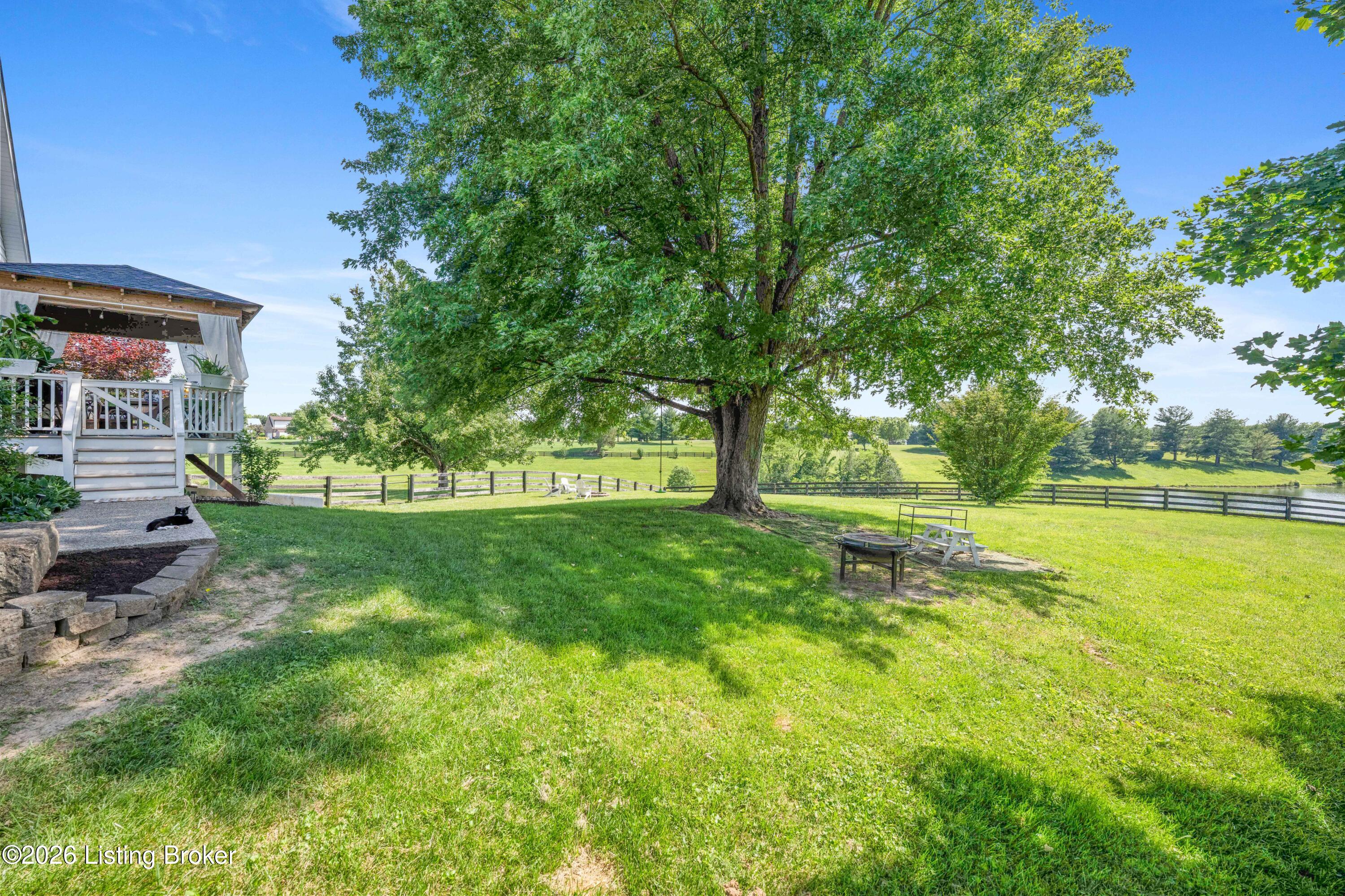 3124 English Way Property Photo 55