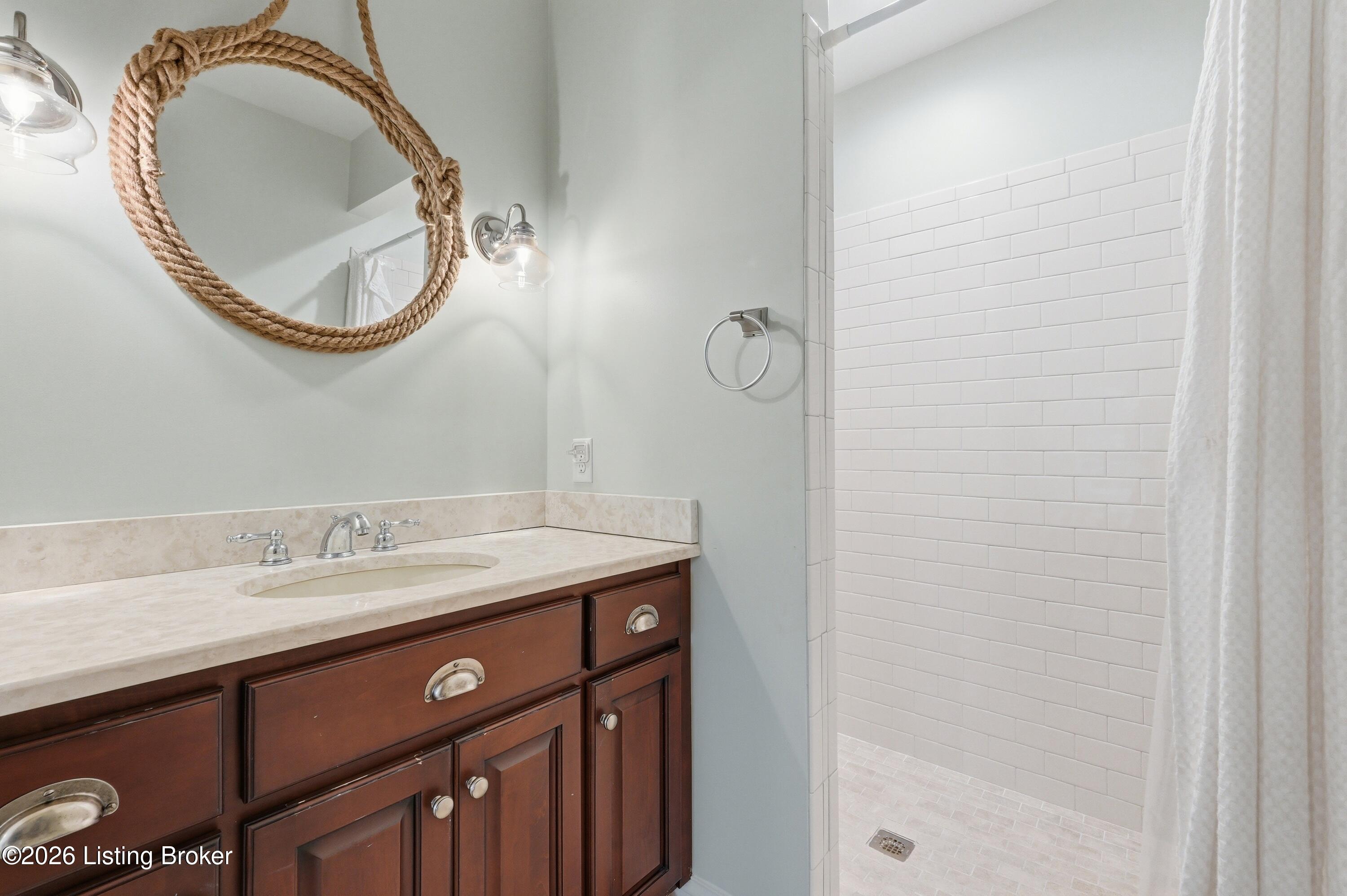 4103 Crestview Rd Property Photo 51