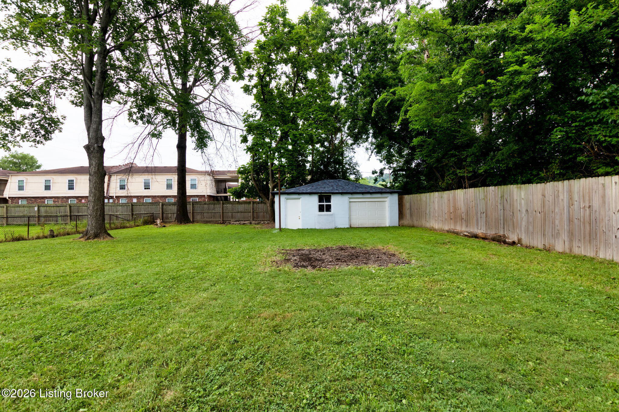 208 Downes Ln Property Photo 37