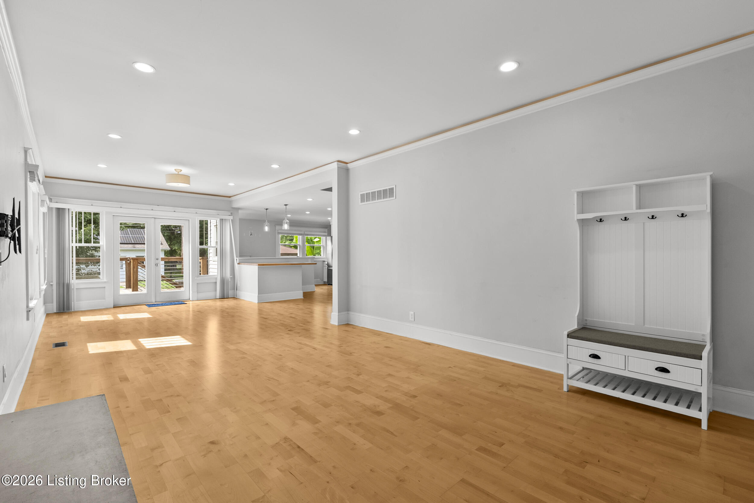 2205 Weber Ave Property Photo 10