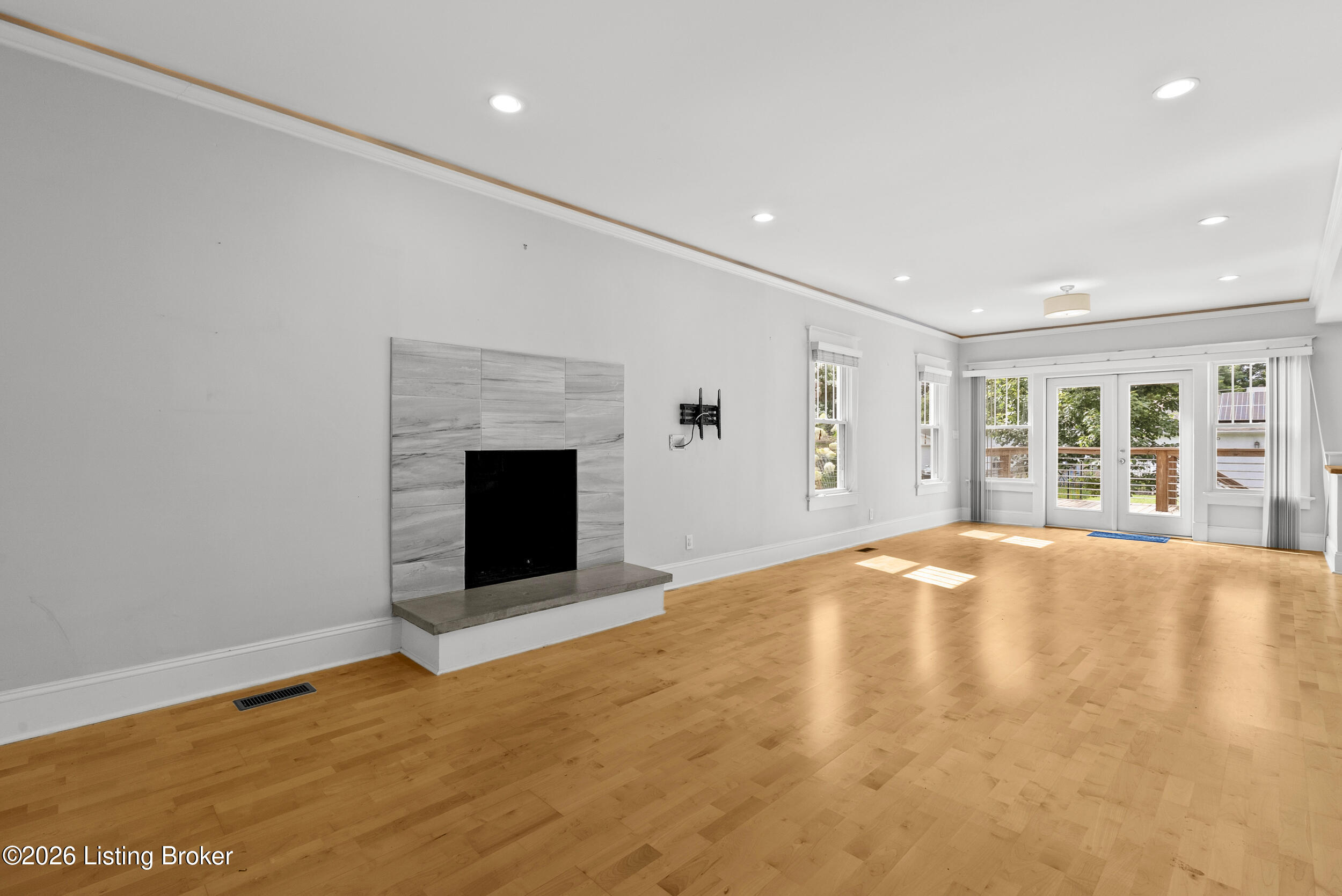 2205 Weber Ave Property Photo 11