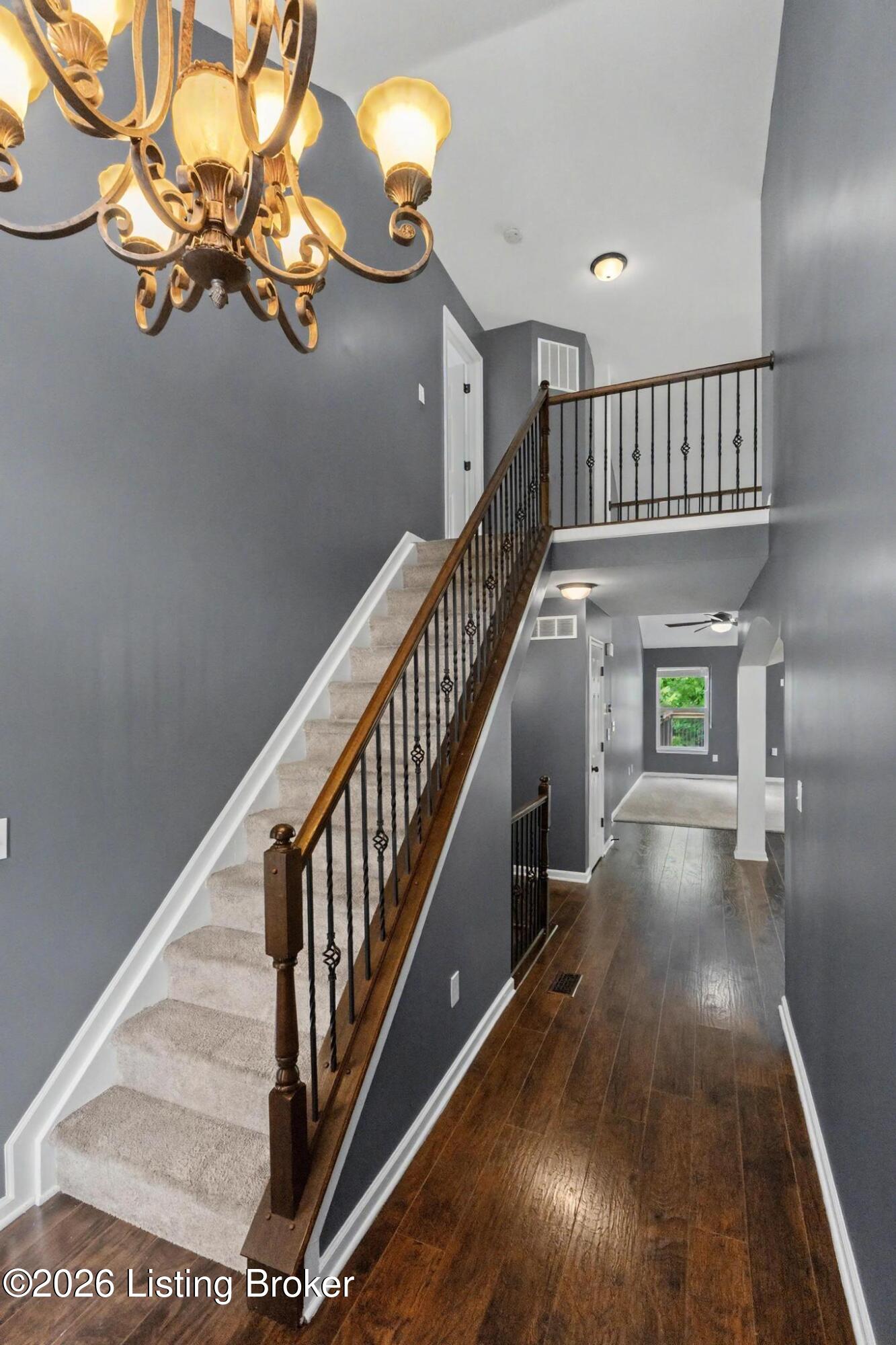 309 Rockcrest View Ct Property Photo 4