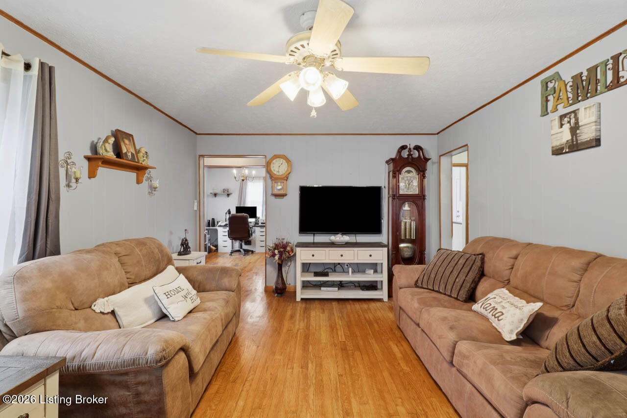 177 N Church St Property Photo 3