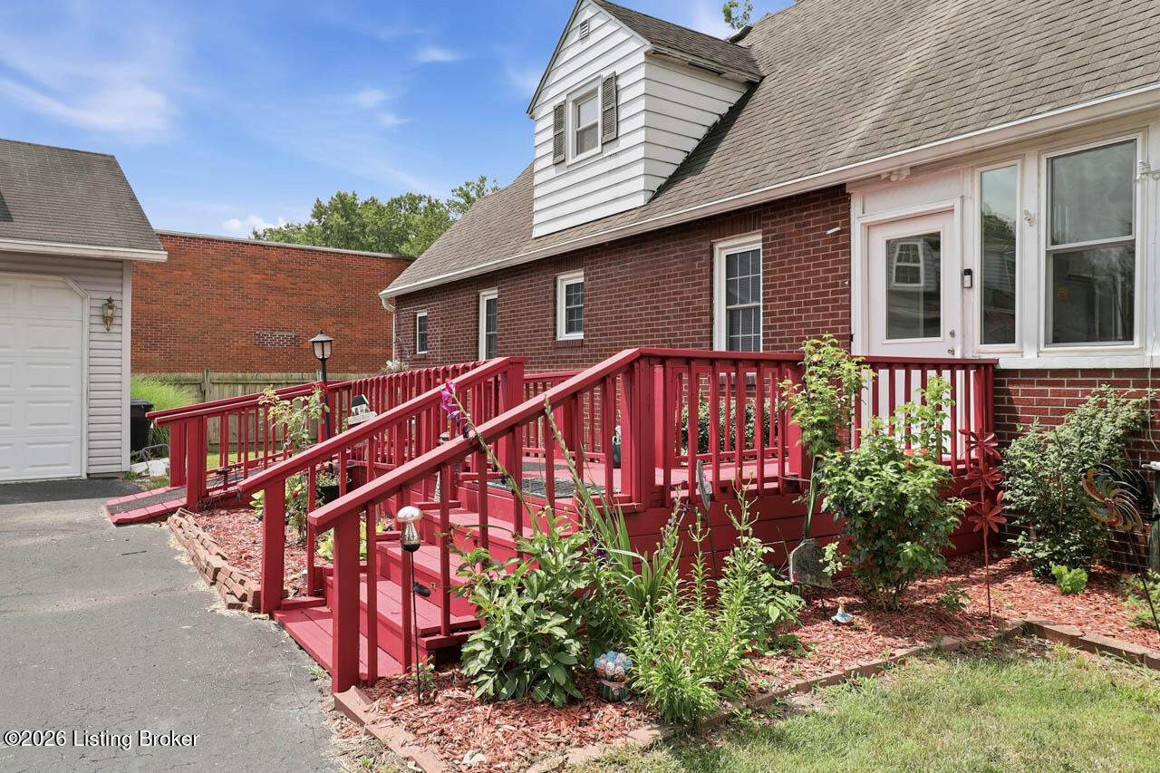 177 N Church St Property Photo 39