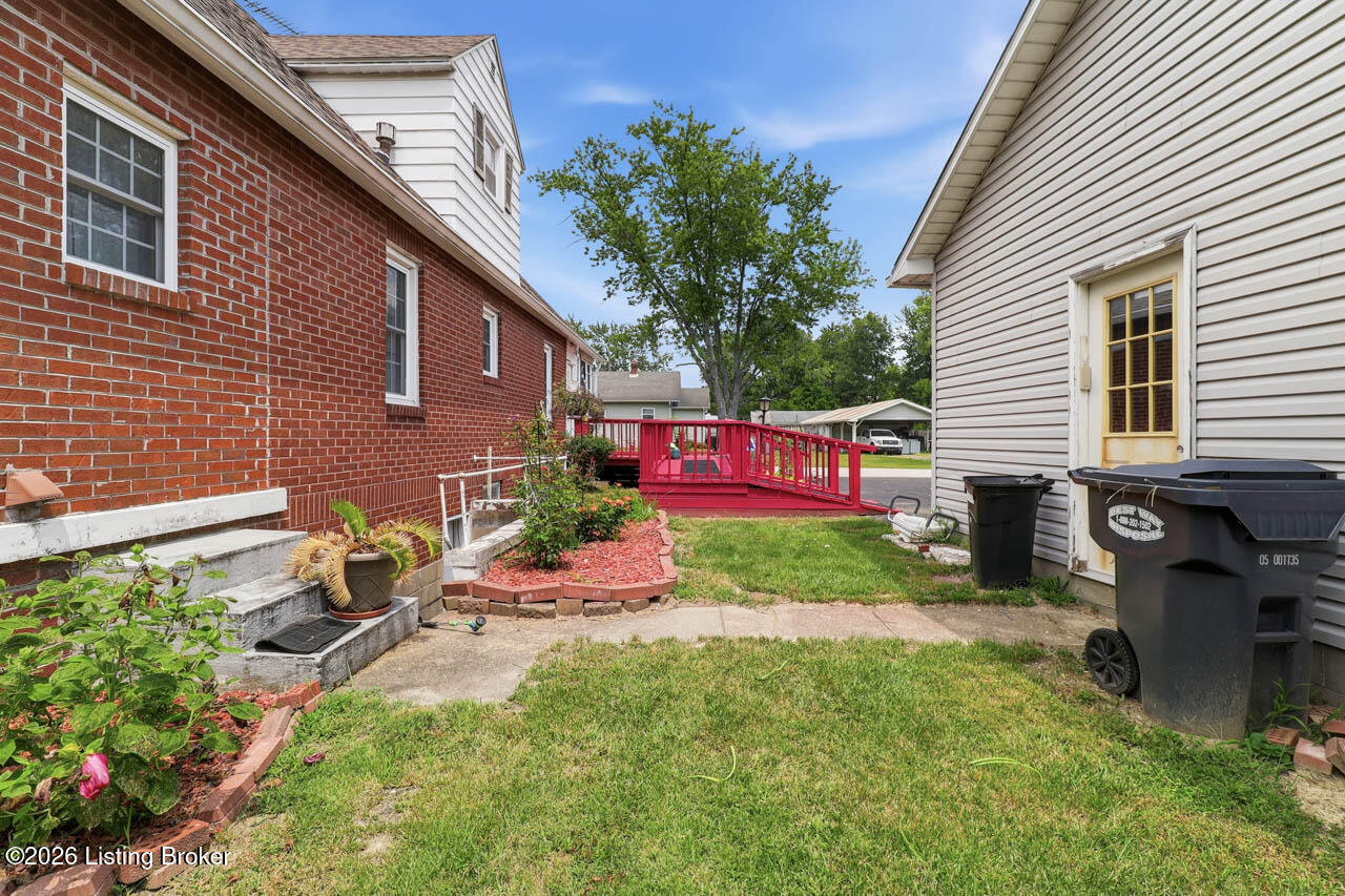 177 N Church St Property Photo 42
