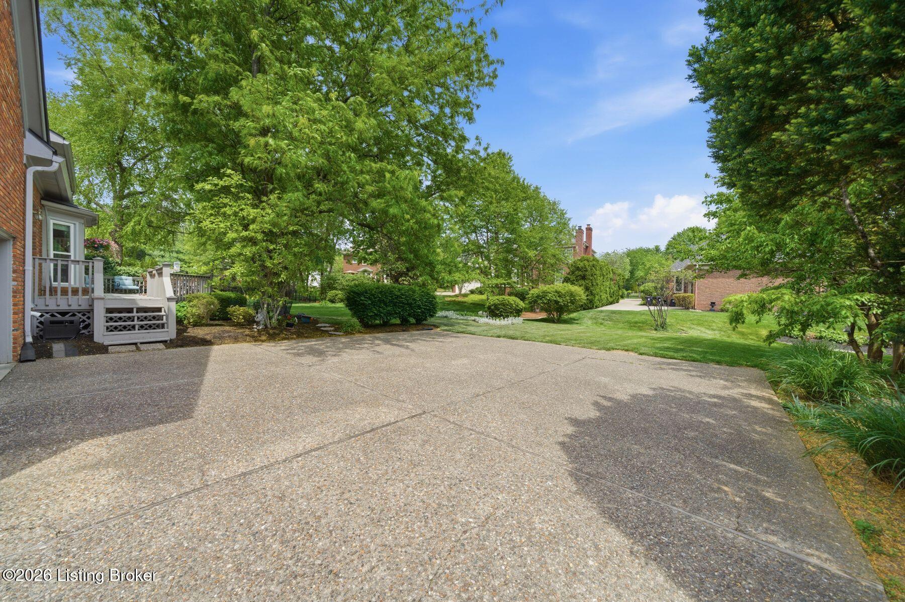 303 Mockingbird Gardens Dr Property Photo 59