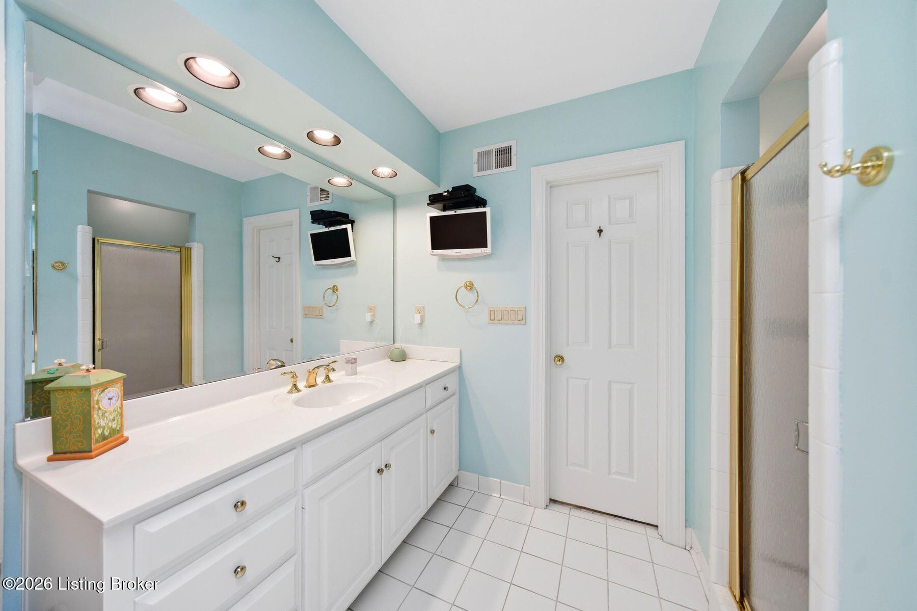 303 Mockingbird Gardens Dr Property Photo 108