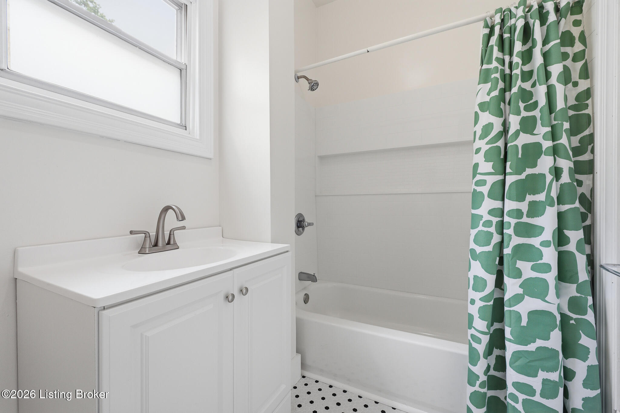 1224 Hull St Property Photo 16