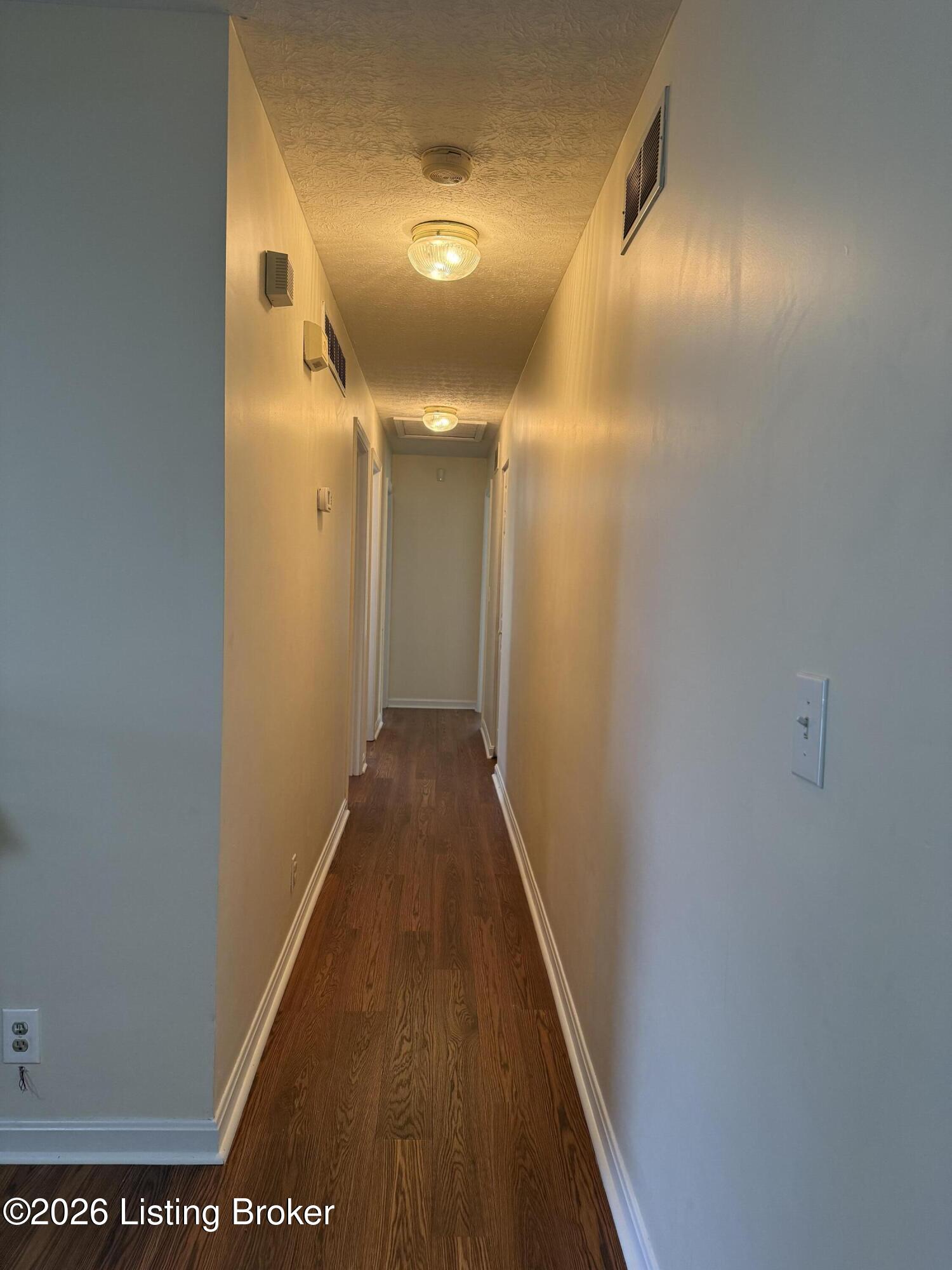 7102 Brook Garden Pl Property Photo 11