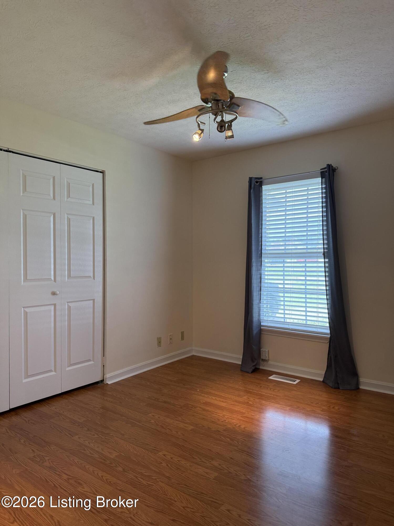 7102 Brook Garden Pl Property Photo 16