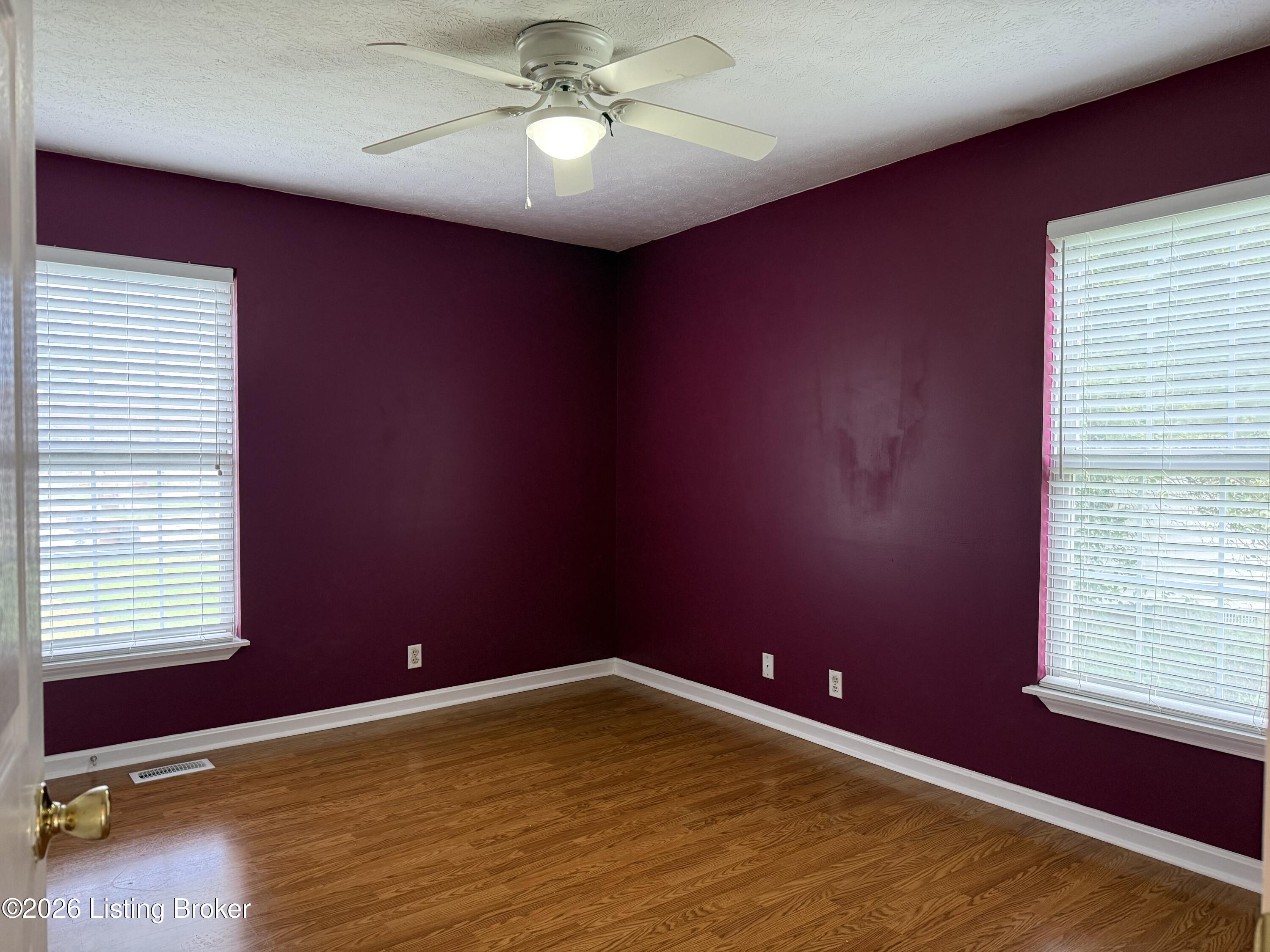 7102 Brook Garden Pl Property Photo 21