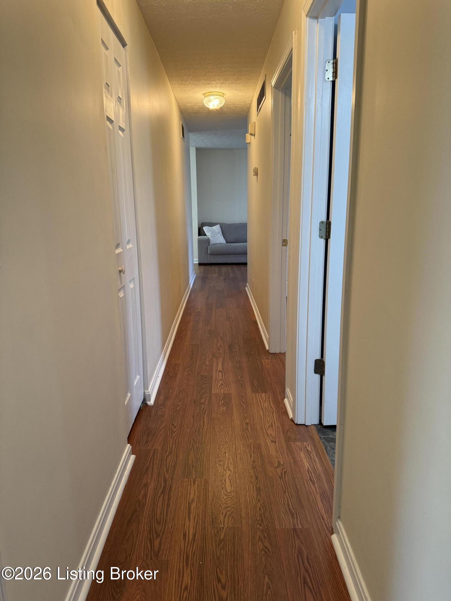7102 Brook Garden Pl Property Photo 22