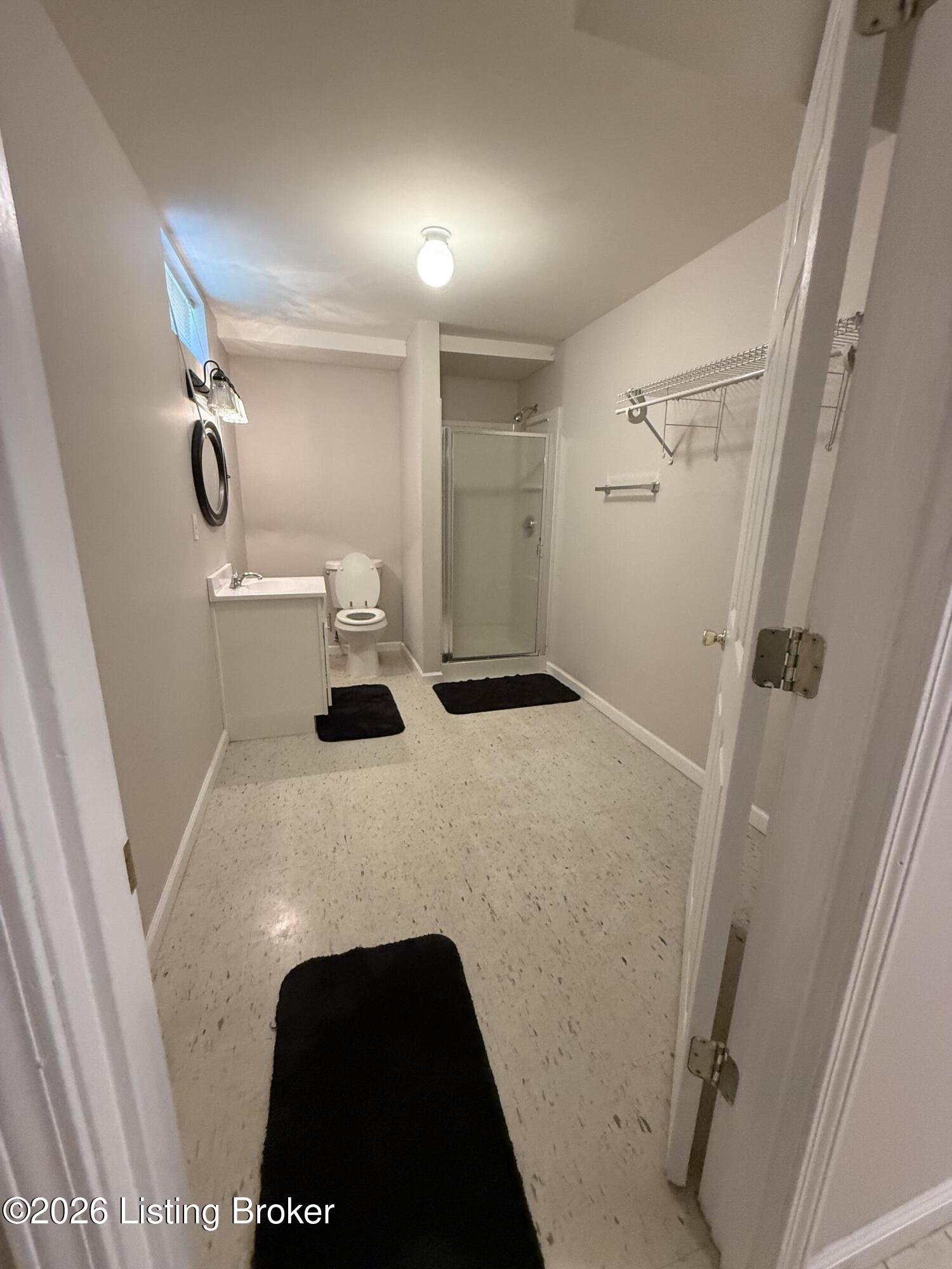 7102 Brook Garden Pl Property Photo 28
