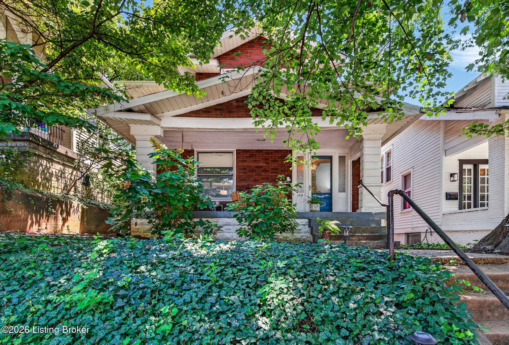 1712 Edgeland Ave Property Photo 1