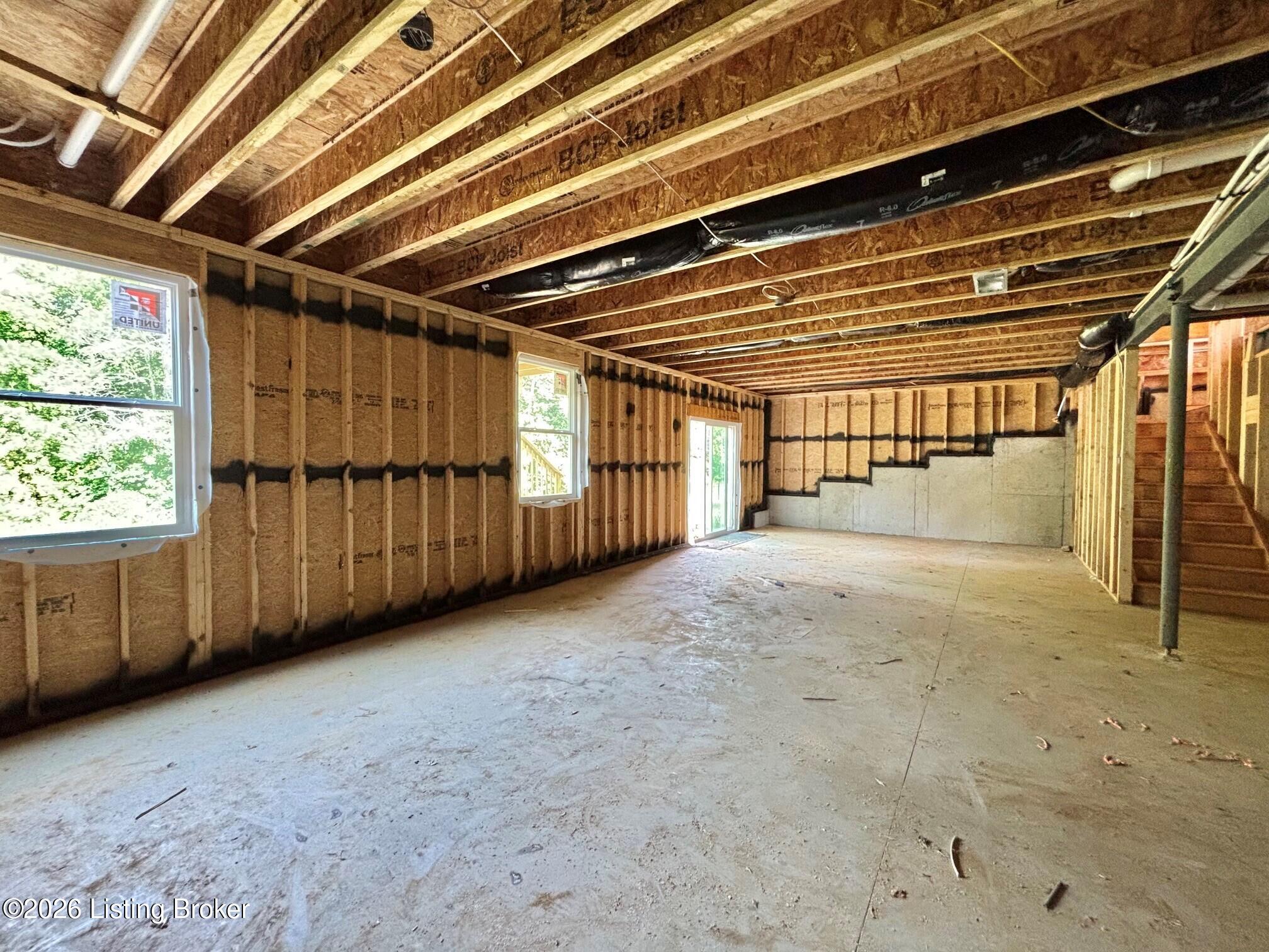 1020 Dry Run Ct Property Photo 4