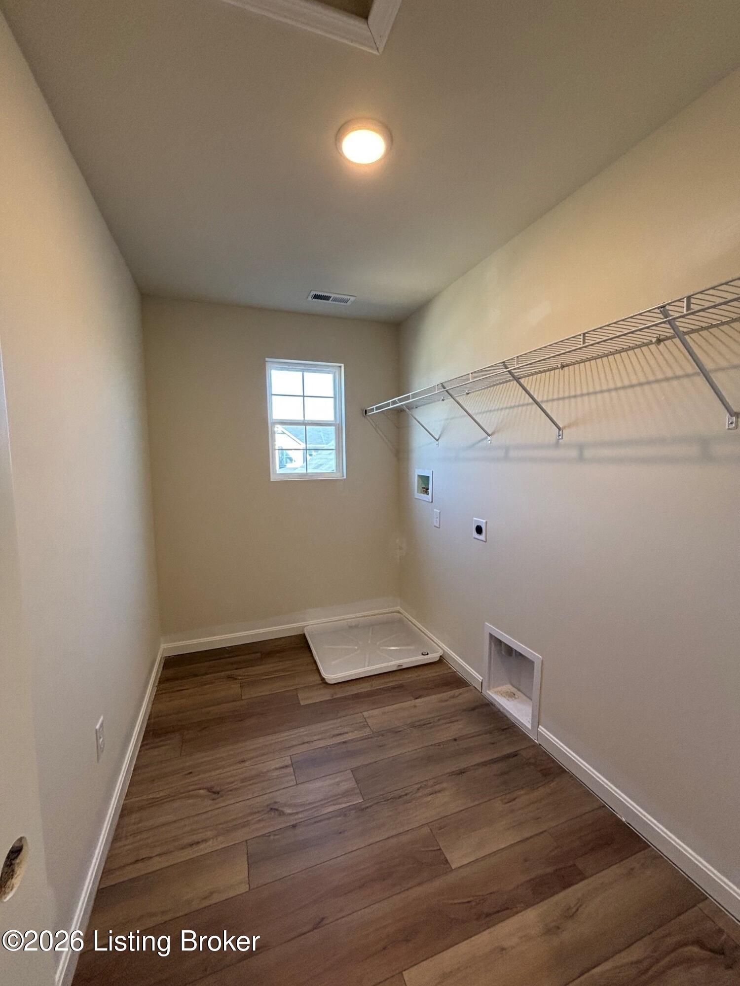 1020 Dry Run Ct Property Photo 21