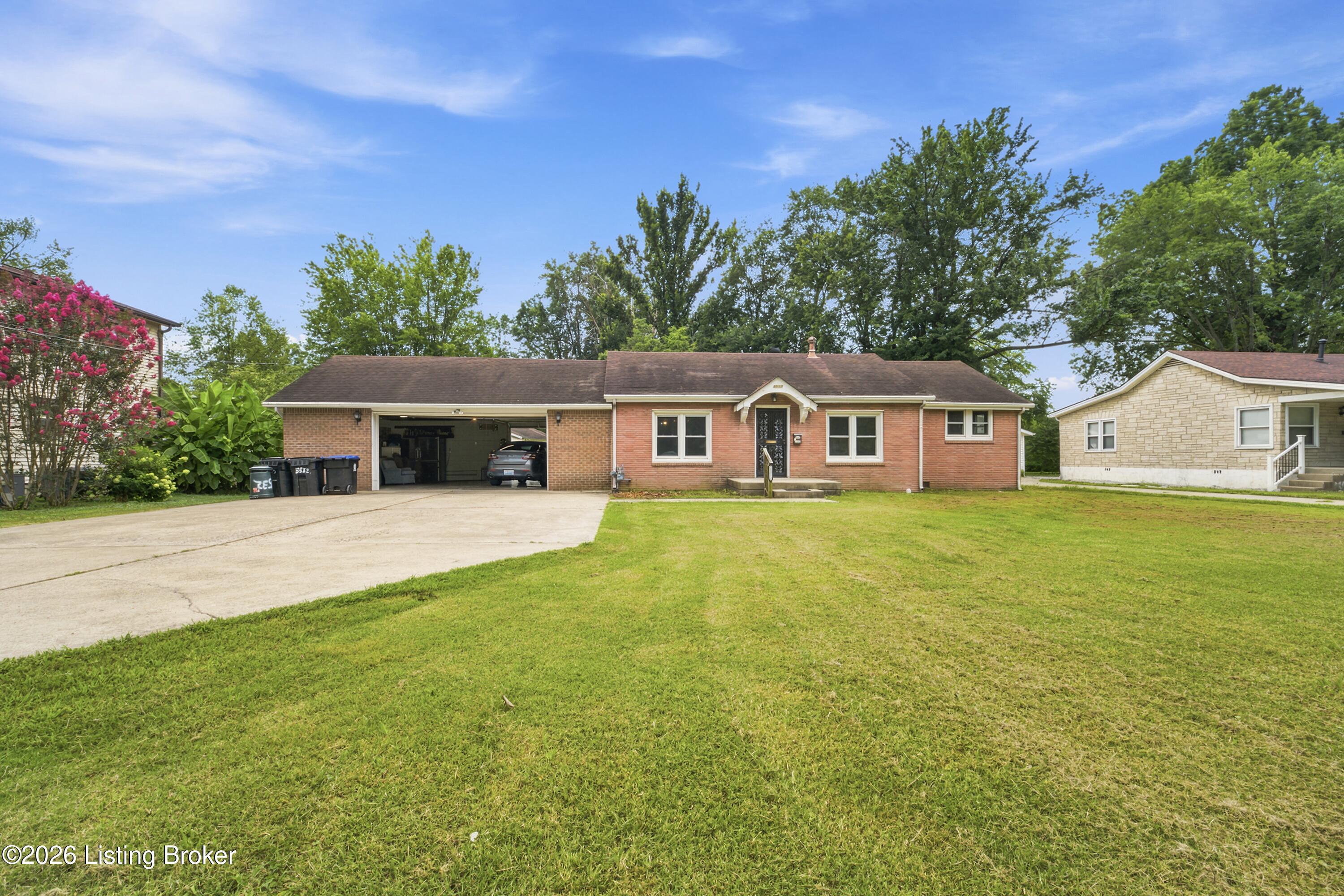5532 Bruce Ave Property Photo 1