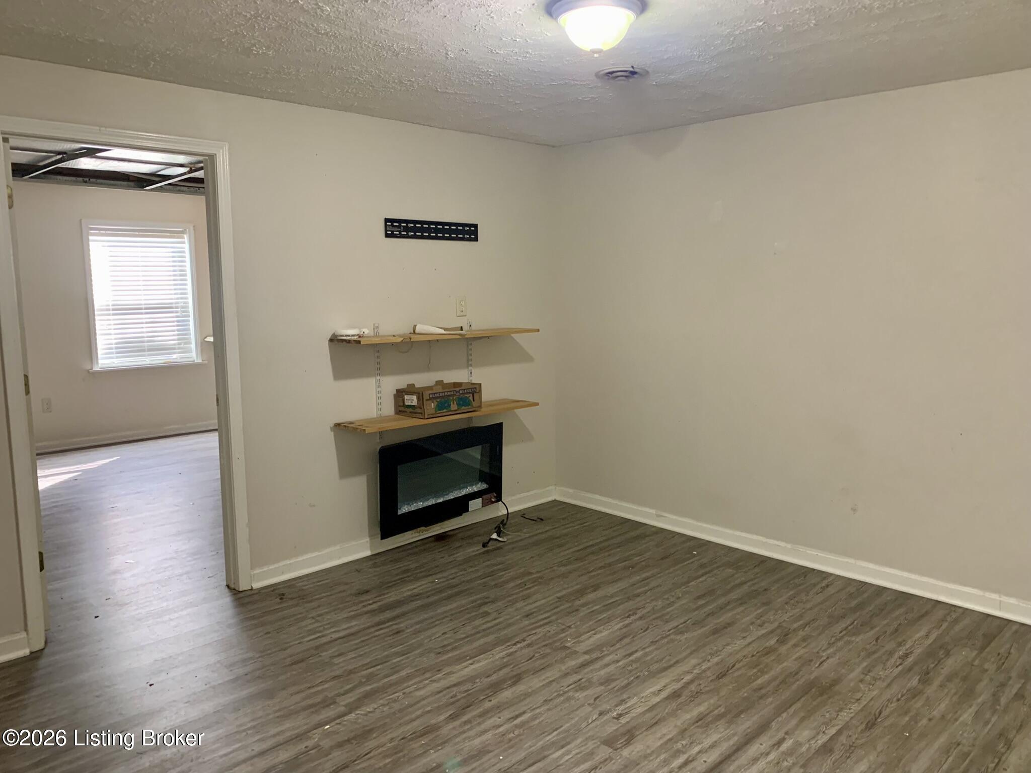 128 Whisbrook Ave Property Photo 16