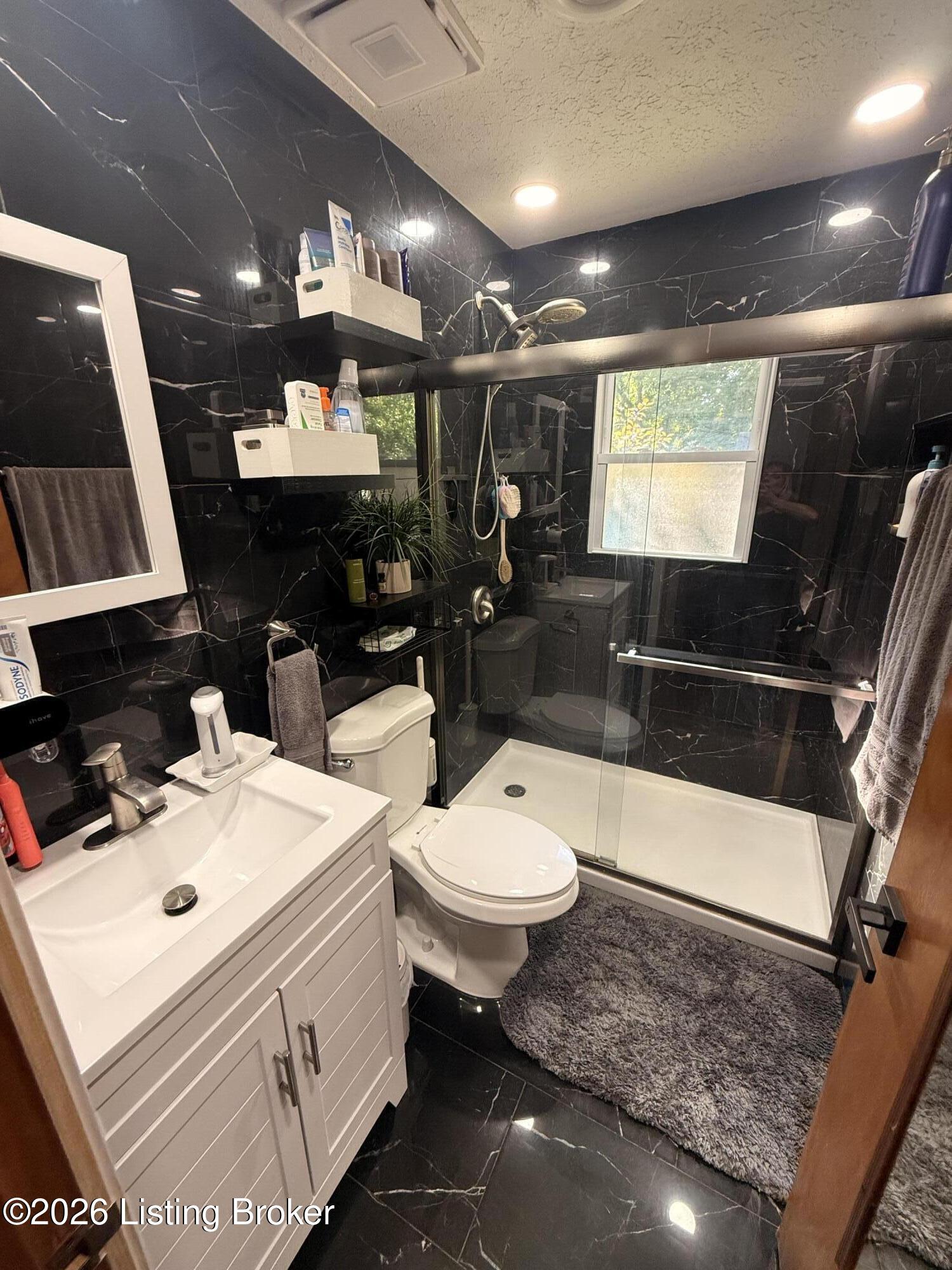 4639 Cane Run Rd Property Photo 14