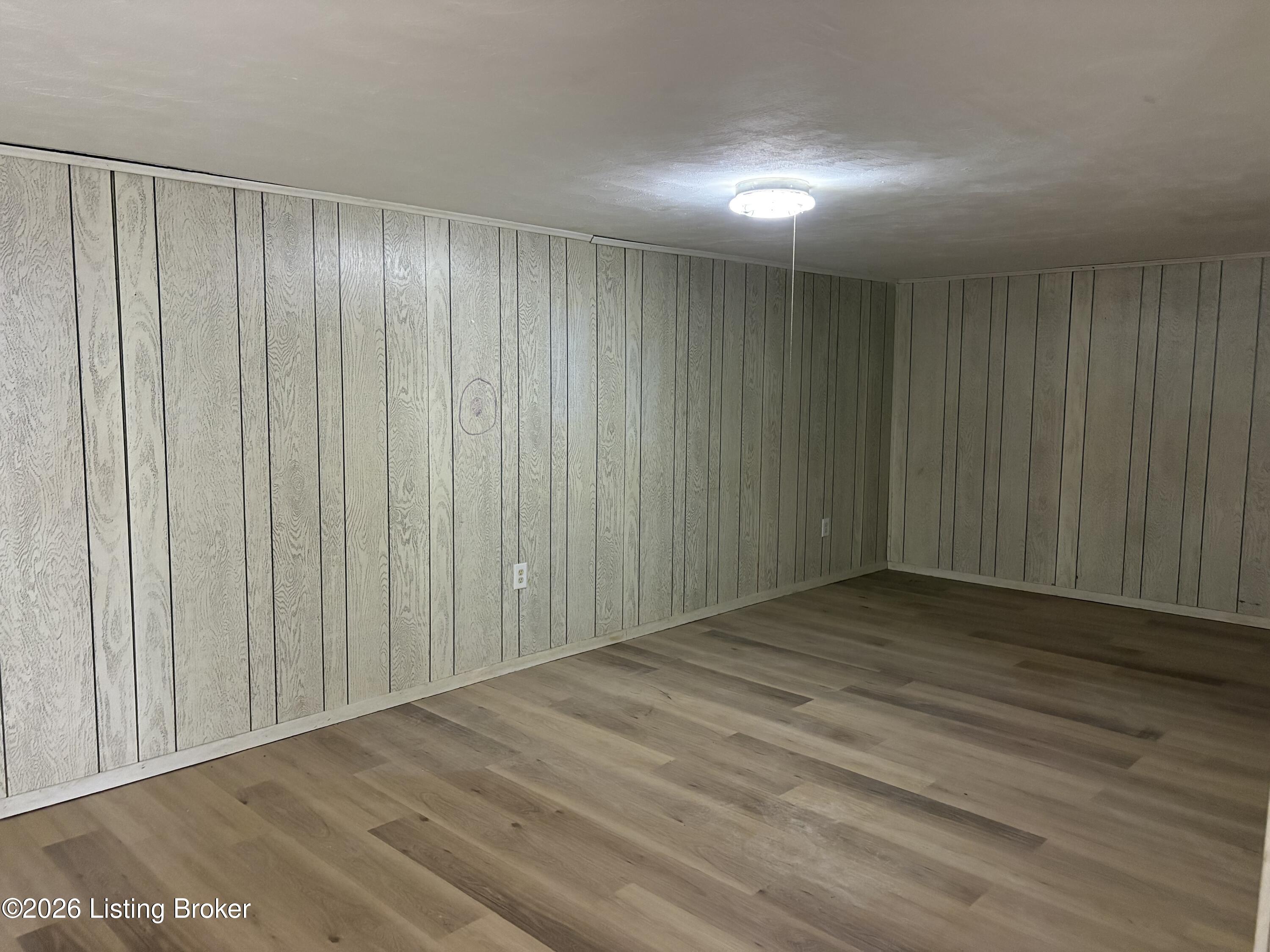 6709 Falling Star Dr Property Photo 19