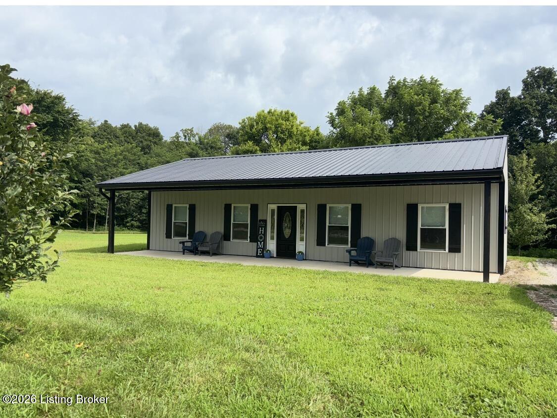1622 Cedar Flats Rd Property Photo 2