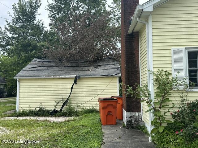 1948 Hodgenville Rd Property Photo 3