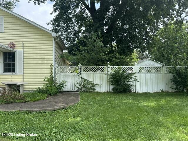 1948 Hodgenville Rd Property Photo 4