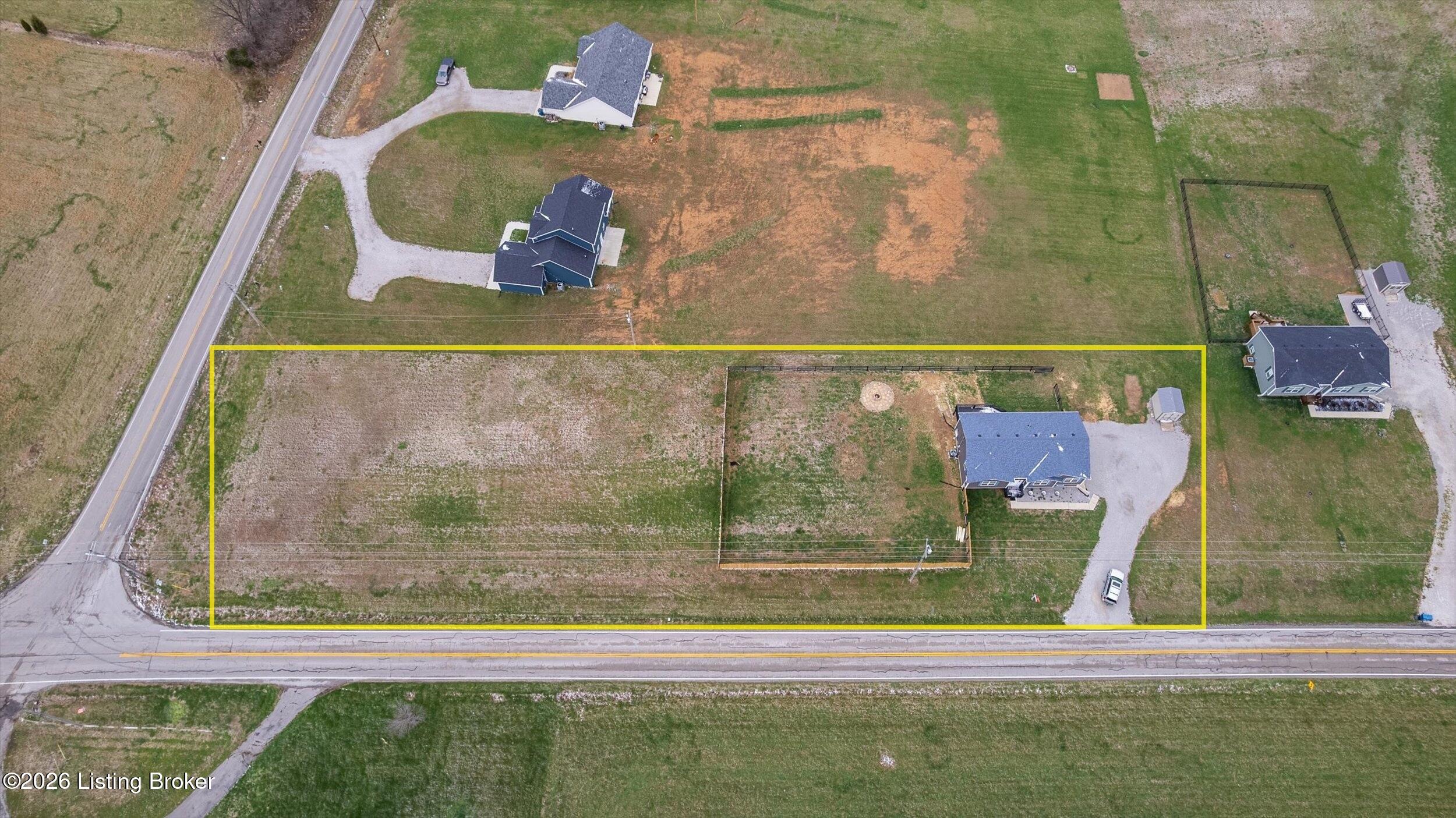 1590 Payneville Rd Property Photo 3