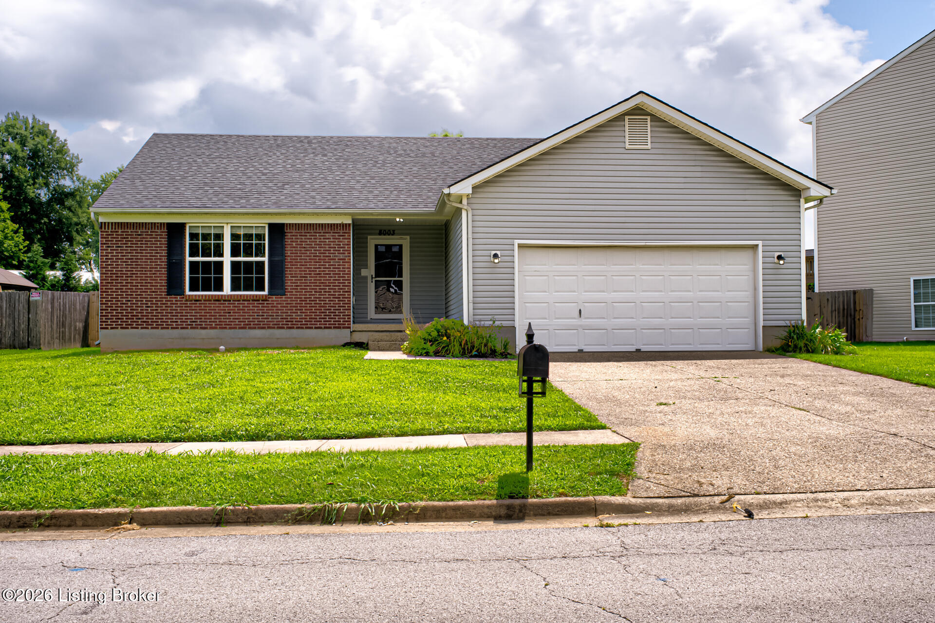 8003 Grandmeadow Ln Property Photo 1