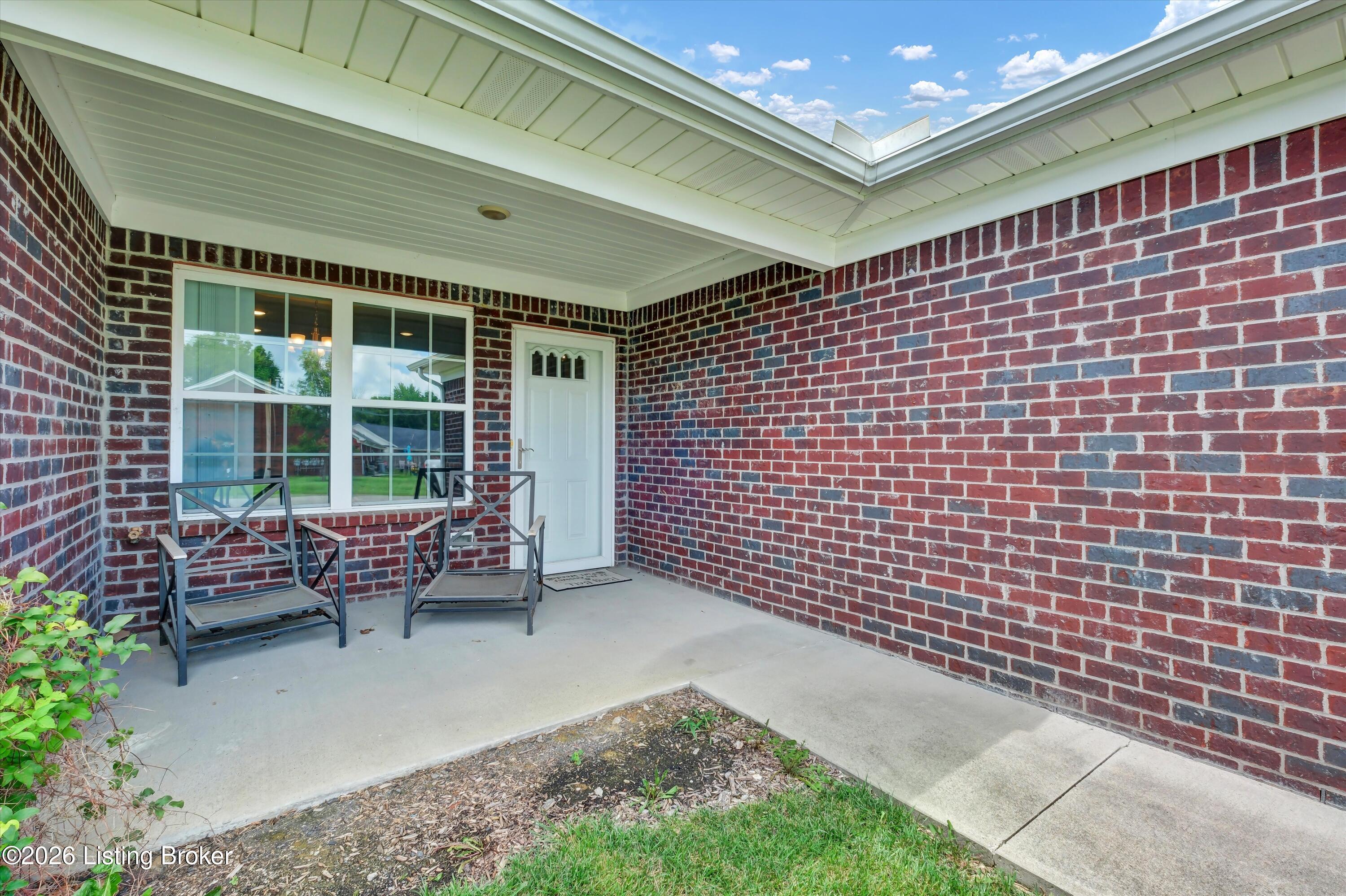 11402 River Falls Dr Property Photo 1