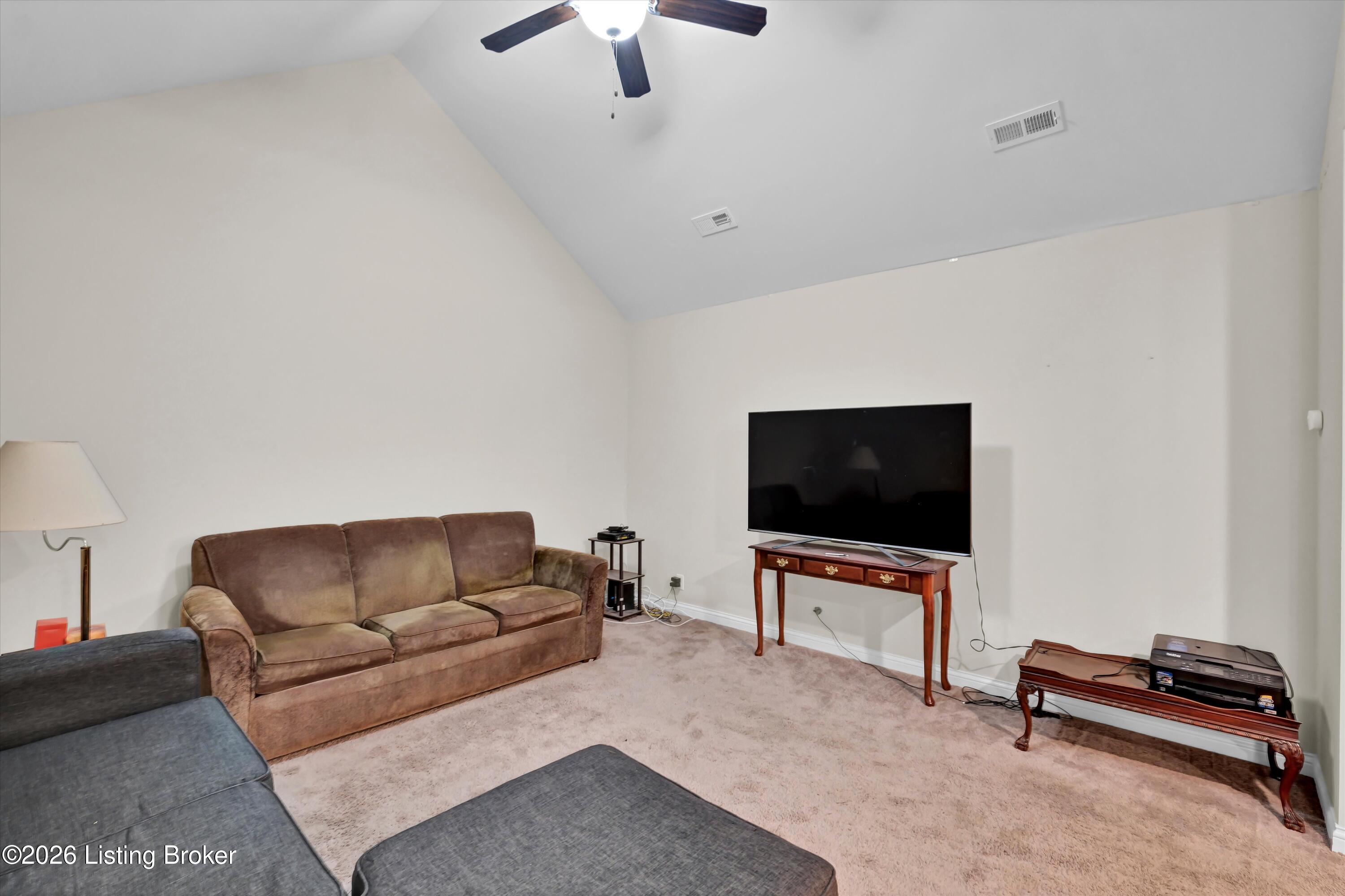 11402 River Falls Dr Property Photo 8