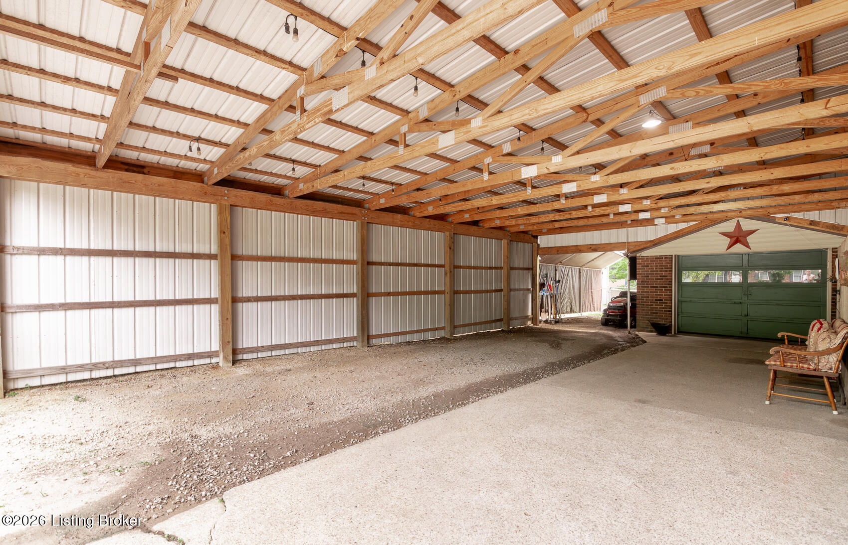 6522 Dunnlea Dr Property Photo 3