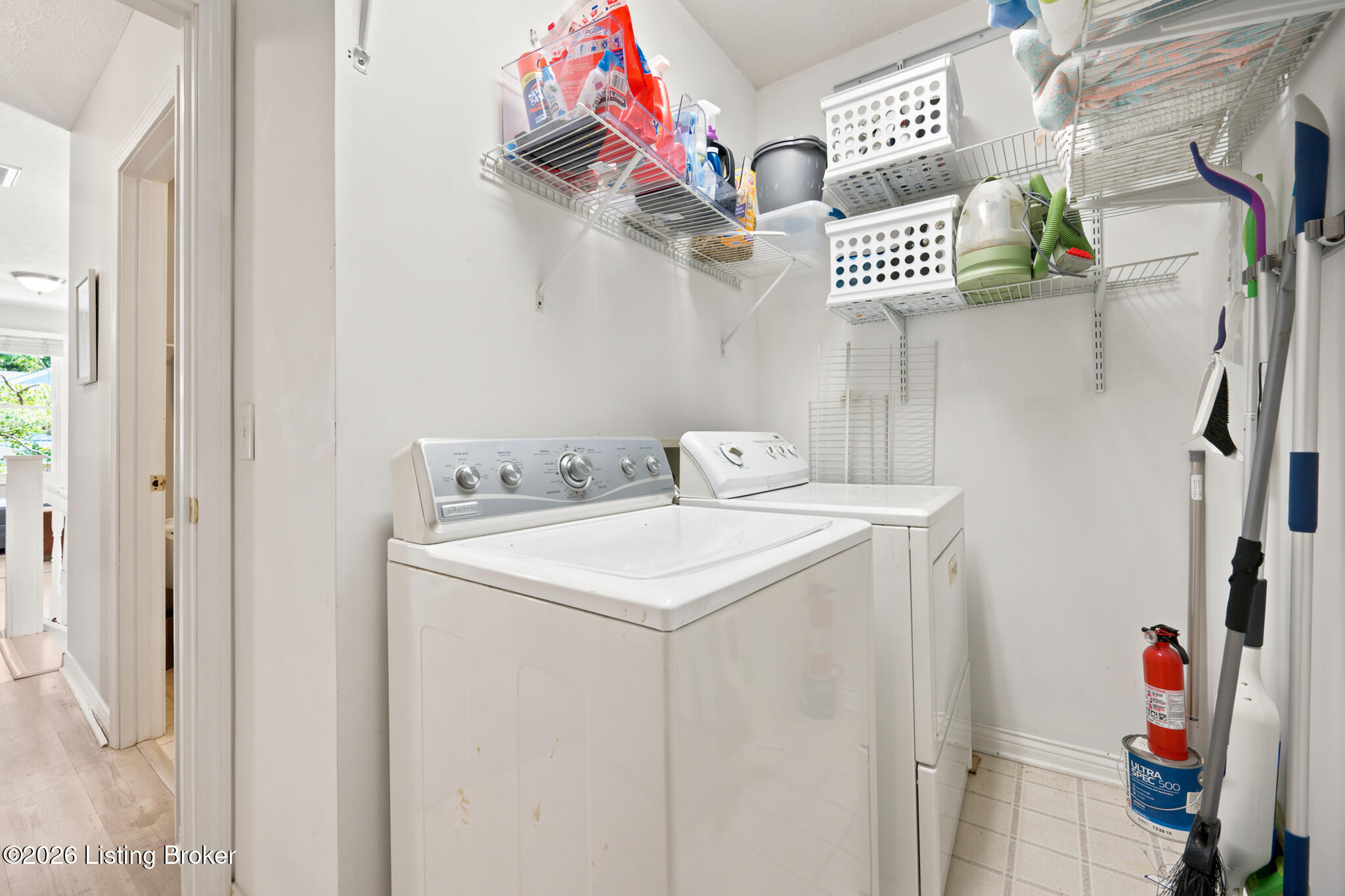 172 N Bellaire Ave Property Photo 35